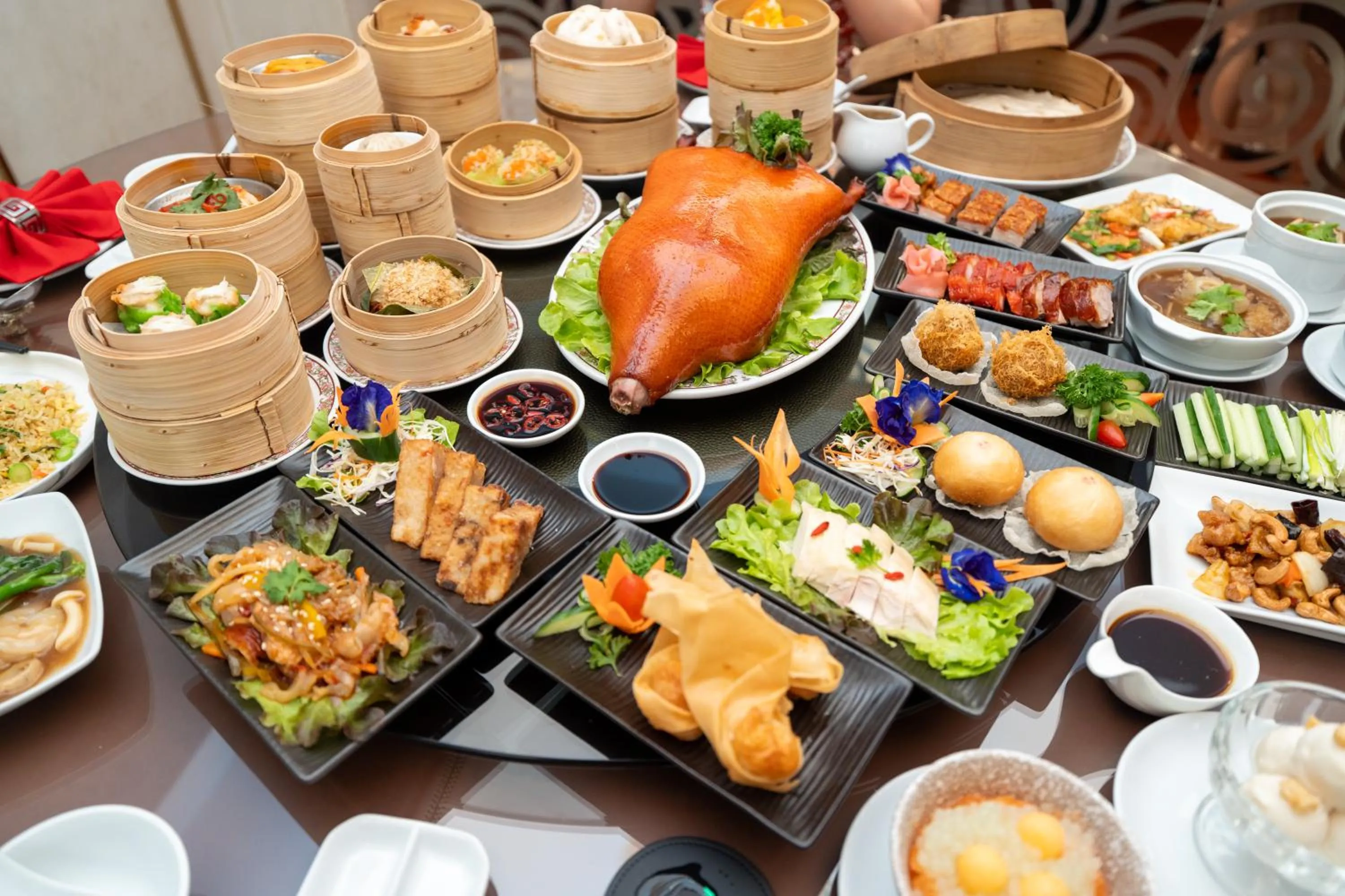 Restaurant/places to eat in Ambassador Hotel Bangkok