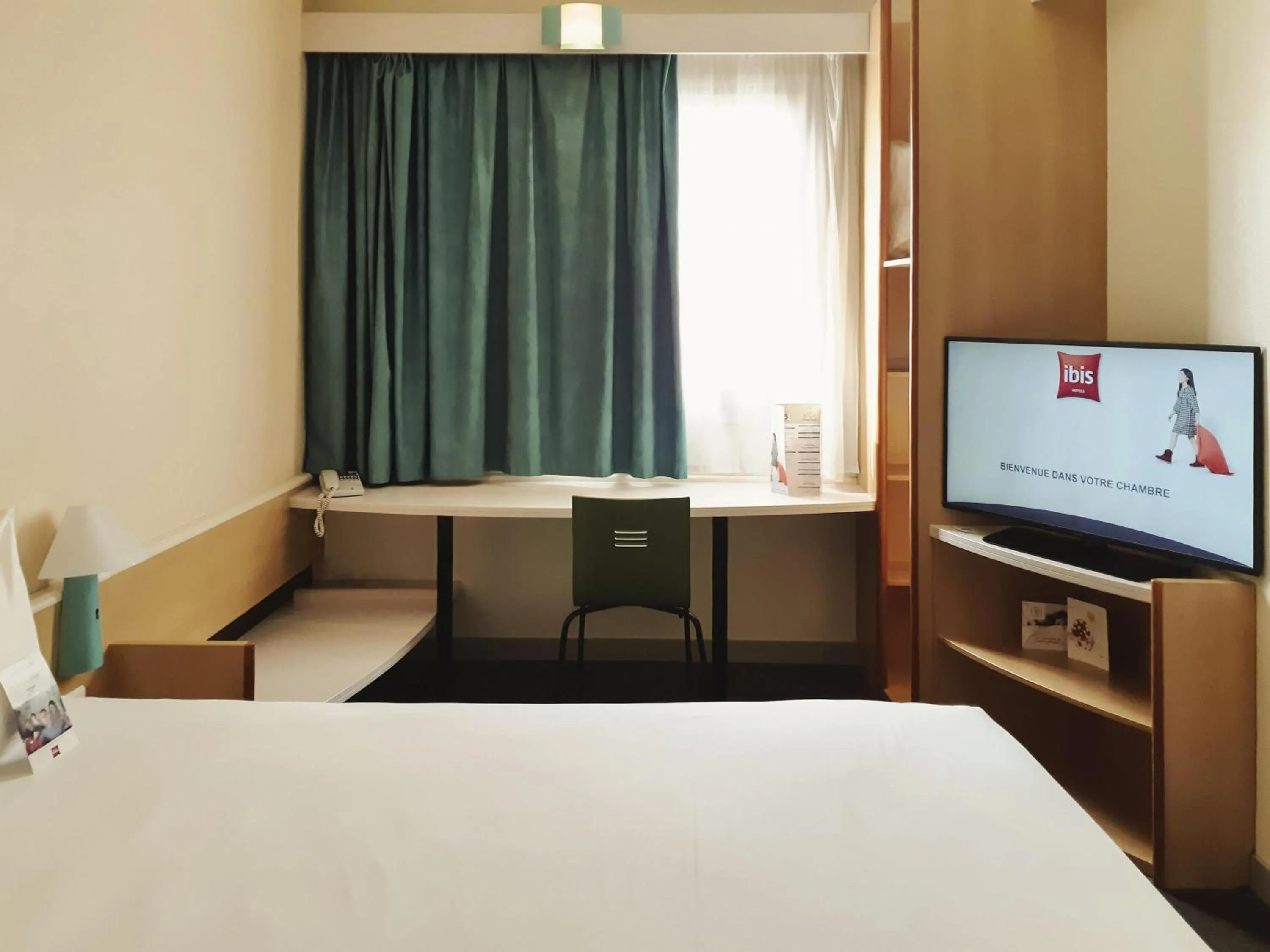 Bedroom, Bed in Ibis Madrid Getafe