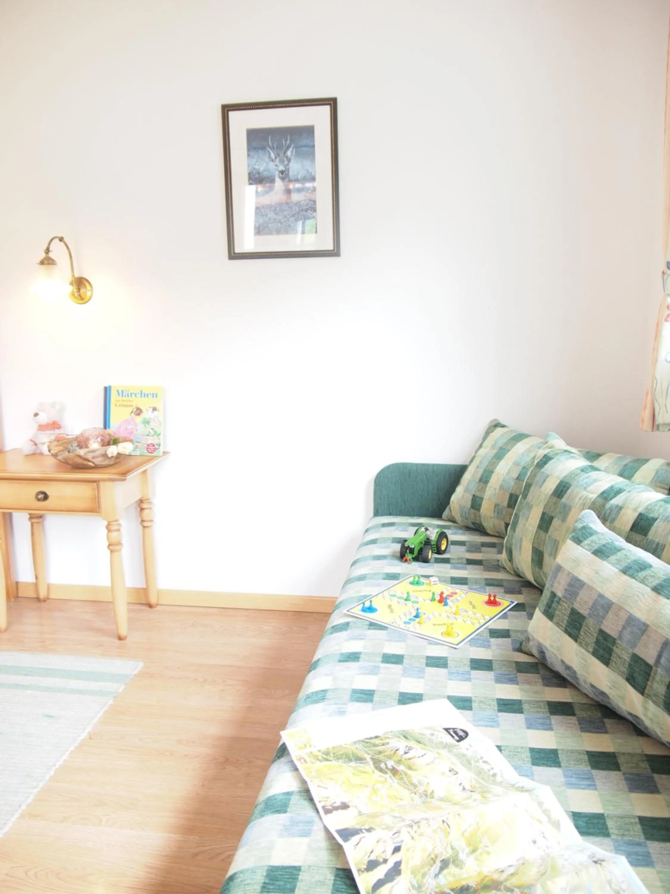 Bed in Apart-Garni Motnaida