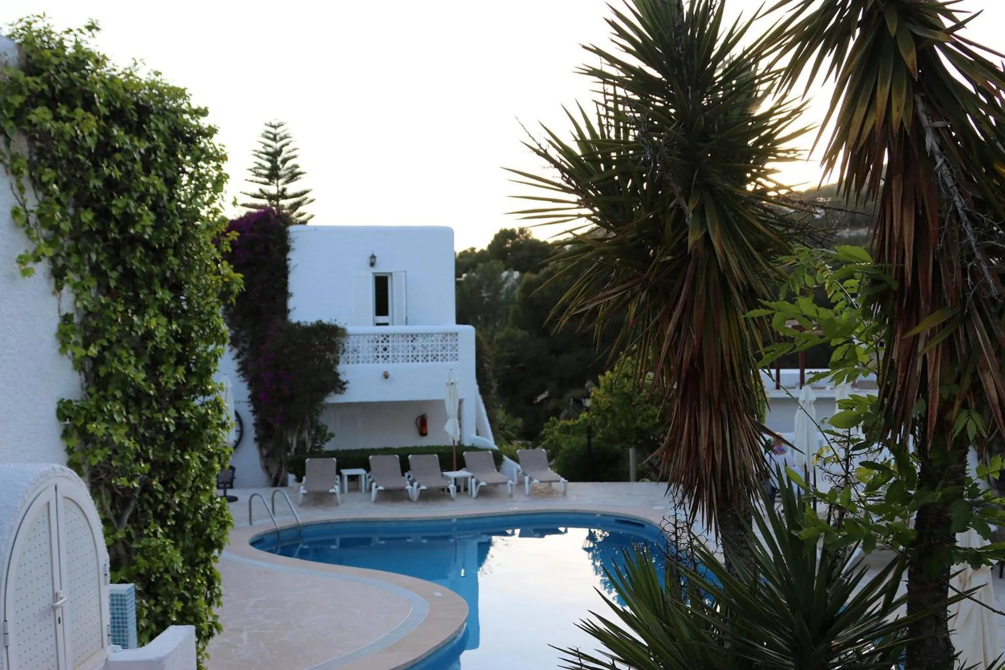 Villa Columbus Rooms and Restaurant