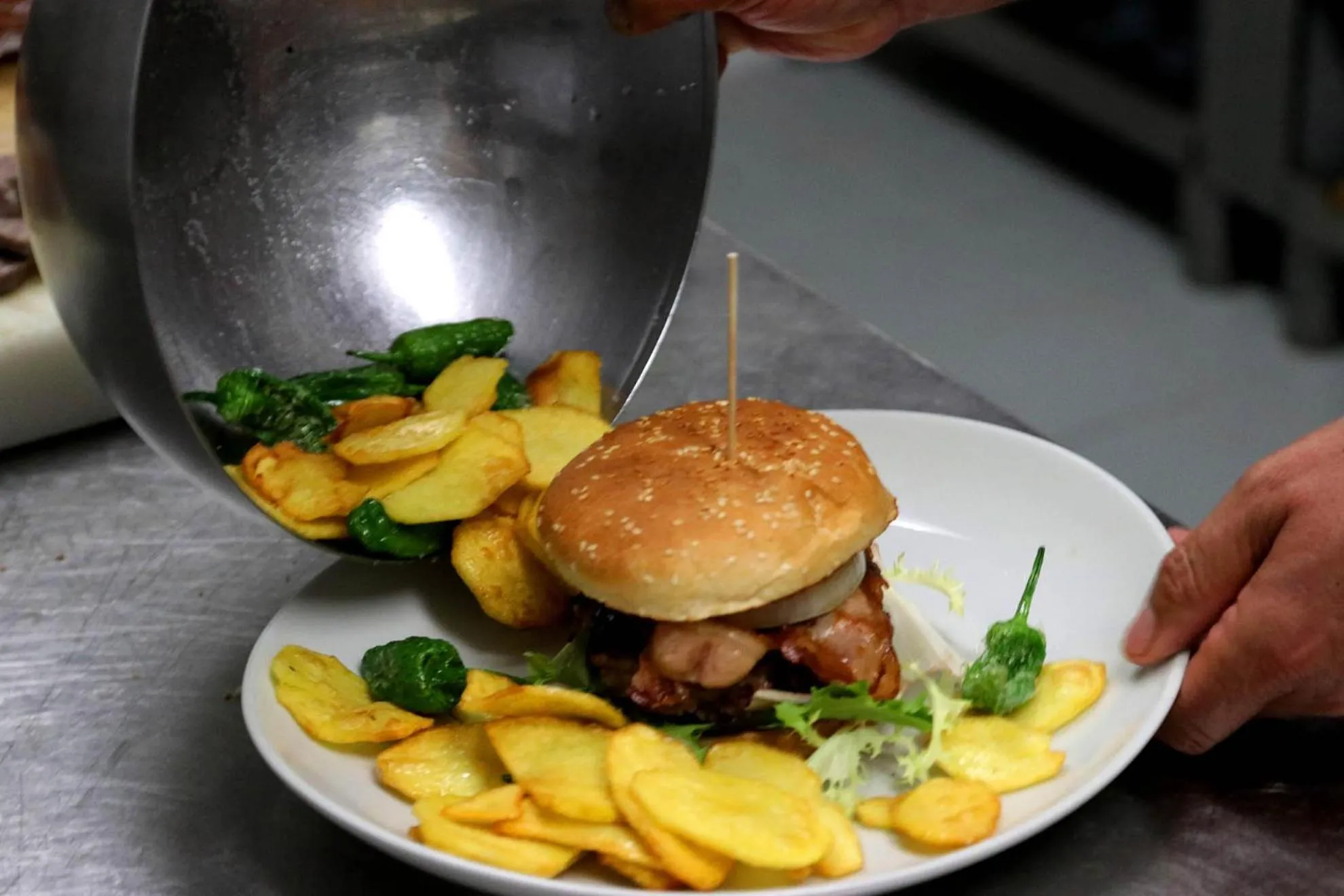 Villa Columbus Rooms and Restaurant