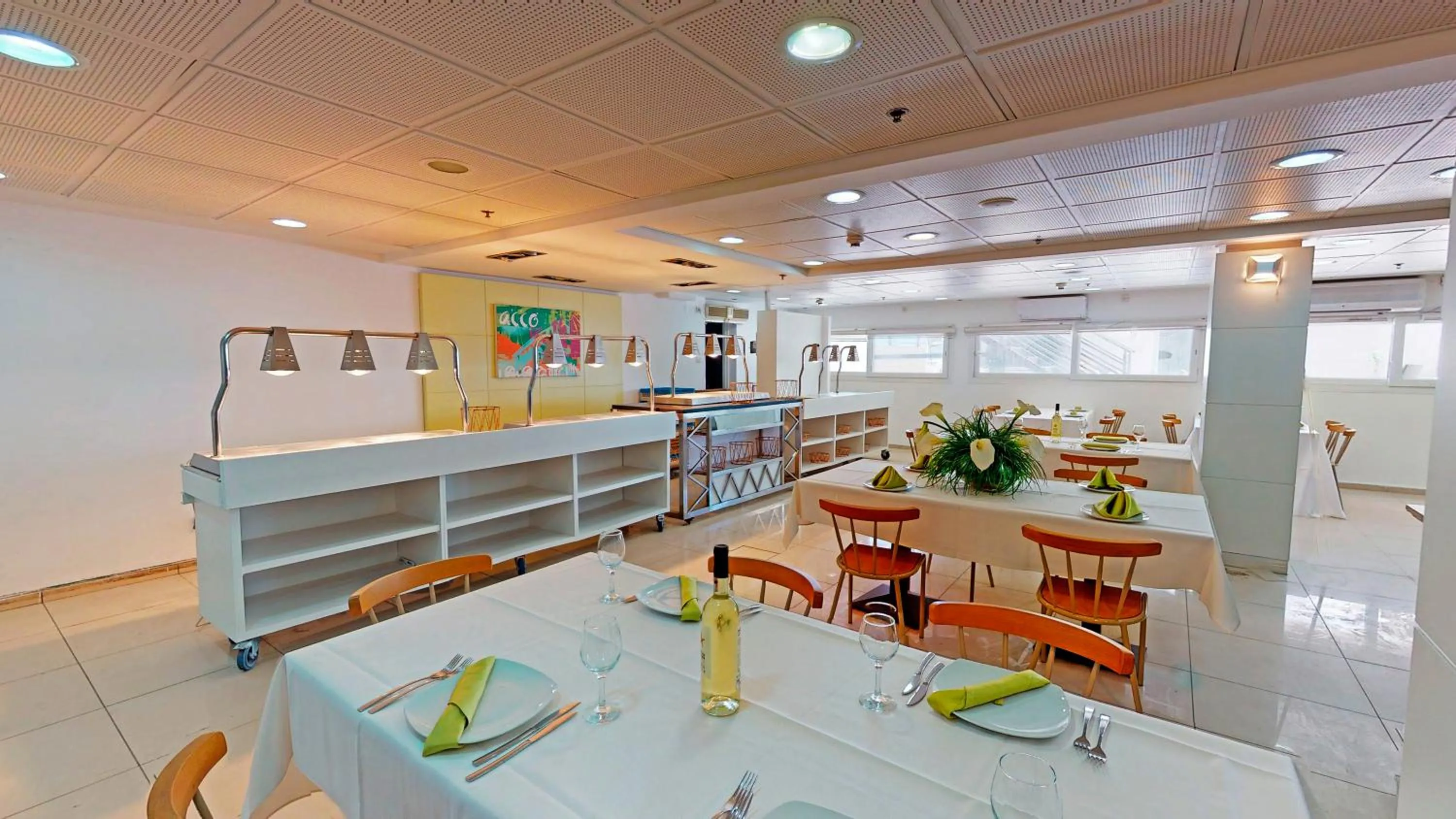 Dining area in Acco Beach Hotel