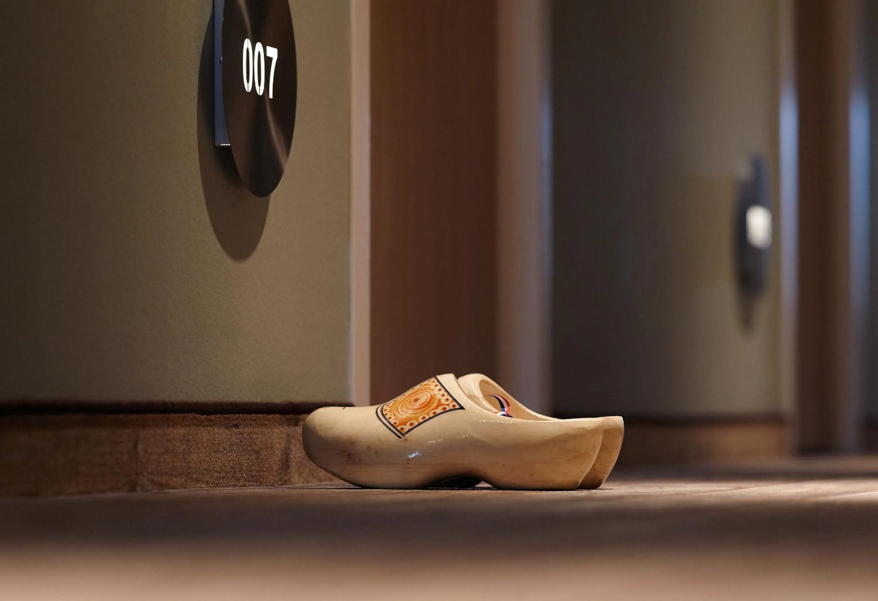 Decorative detail in Hotel De Roode Schuur