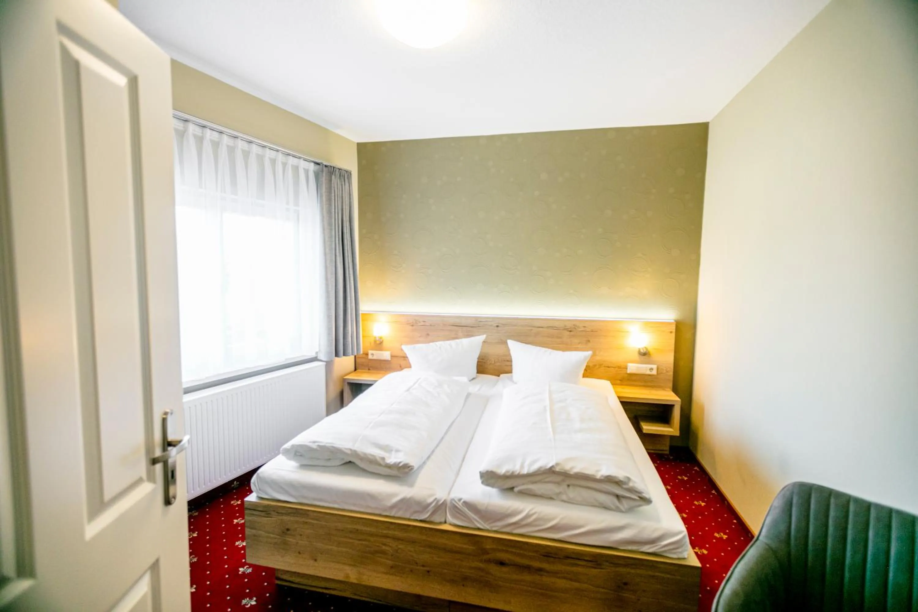 Bed in Hotel Zum Goldenen Löwen