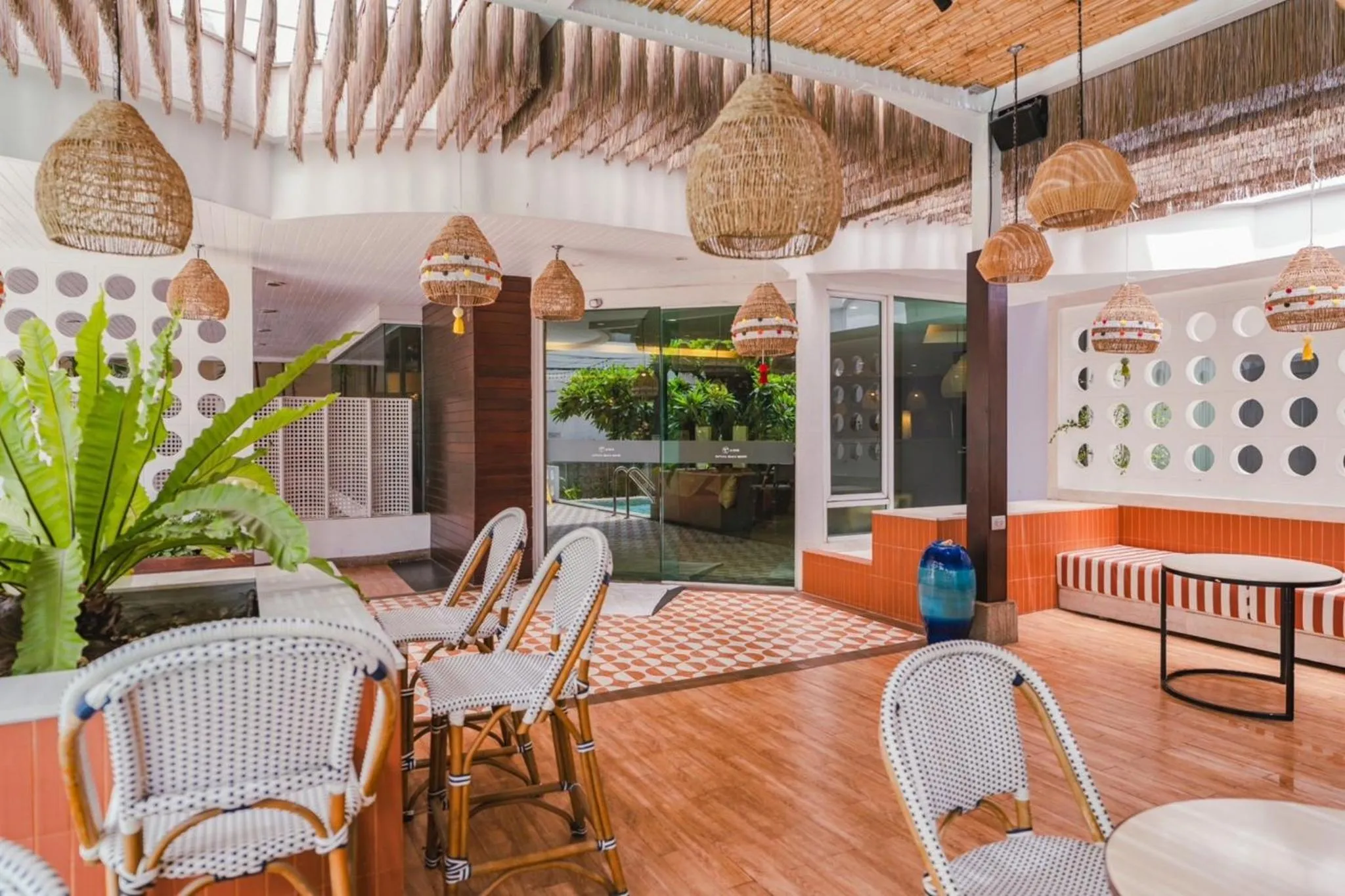 Swimming pool in A-One New Wing Hotel