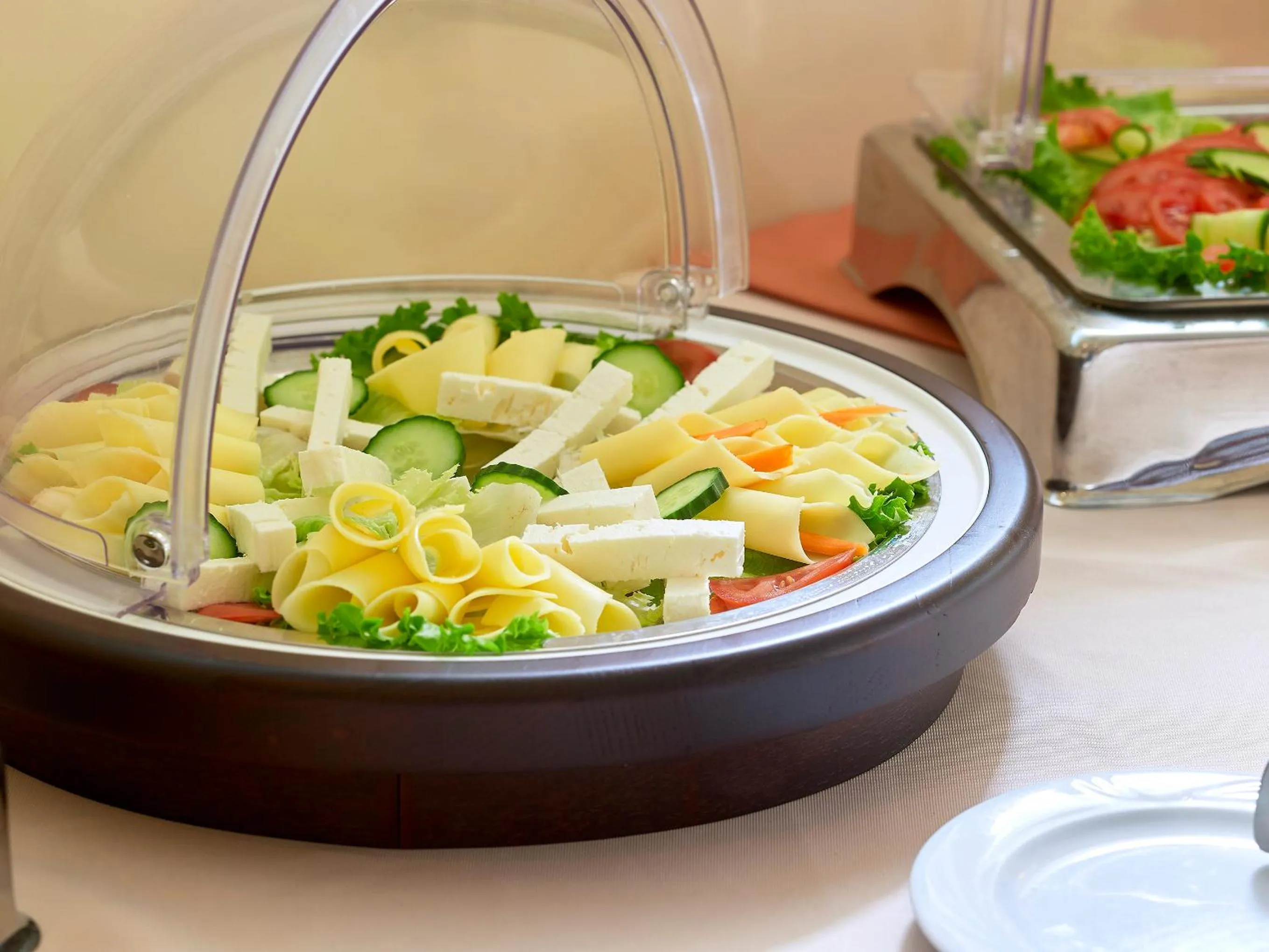 Food and drinks in Avantis Suites Hotel