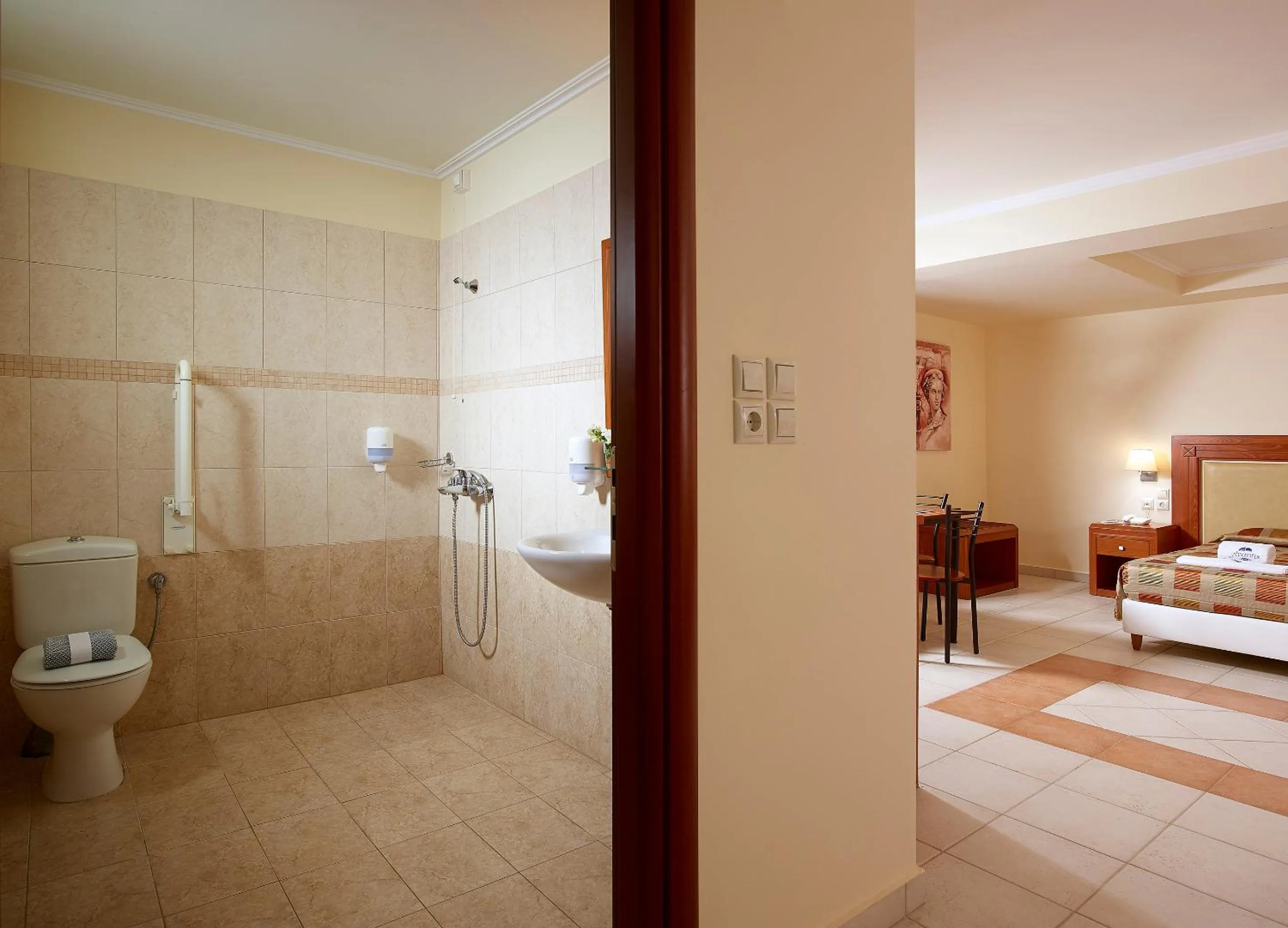 Shower, Bed in Avantis Suites Hotel