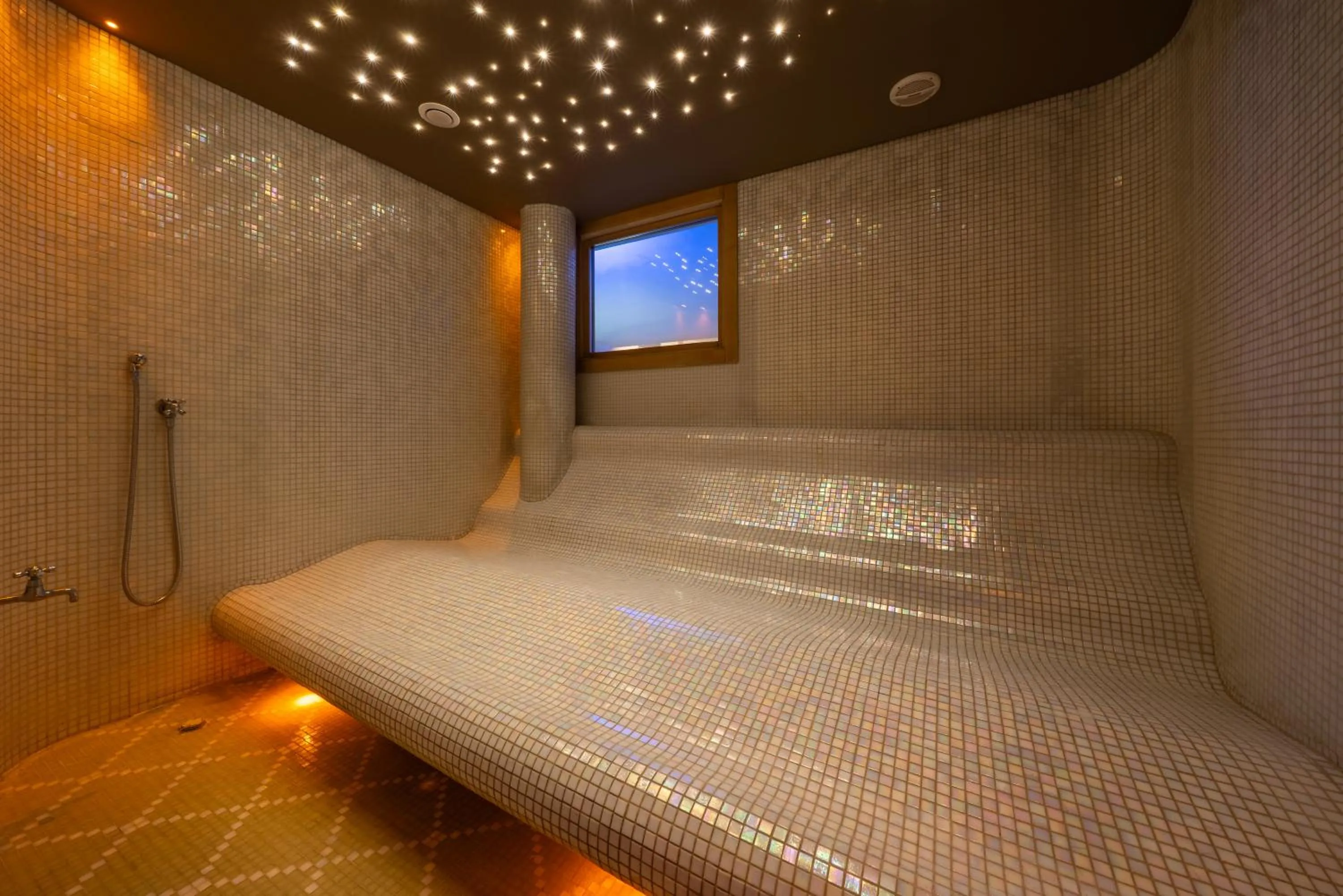 Spa and wellness centre/facilities, Bed in Hotel Luis