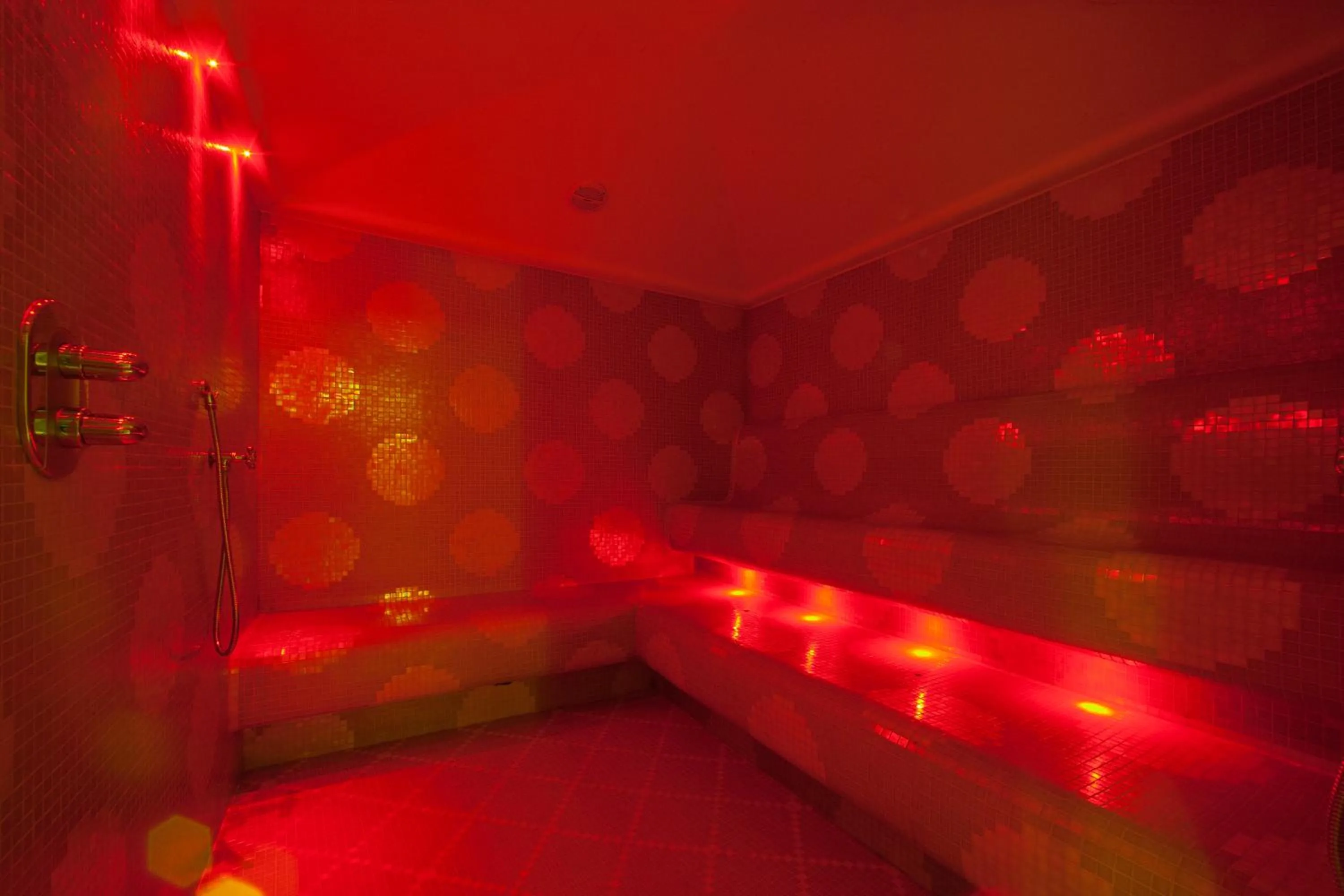 Fitness centre/facilities, Bed in Hotel Luis