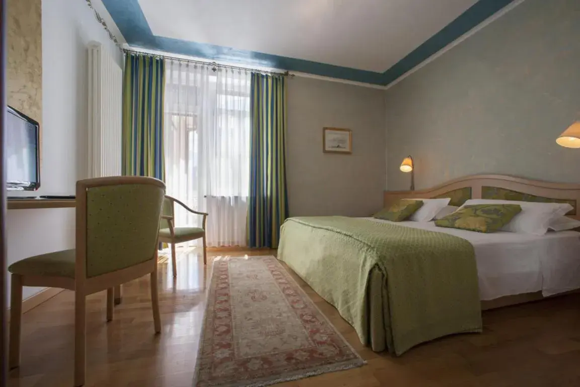 Classic Family Room & Spa in Hotel Luis Classic Family Room & Spa in Hotel Luis