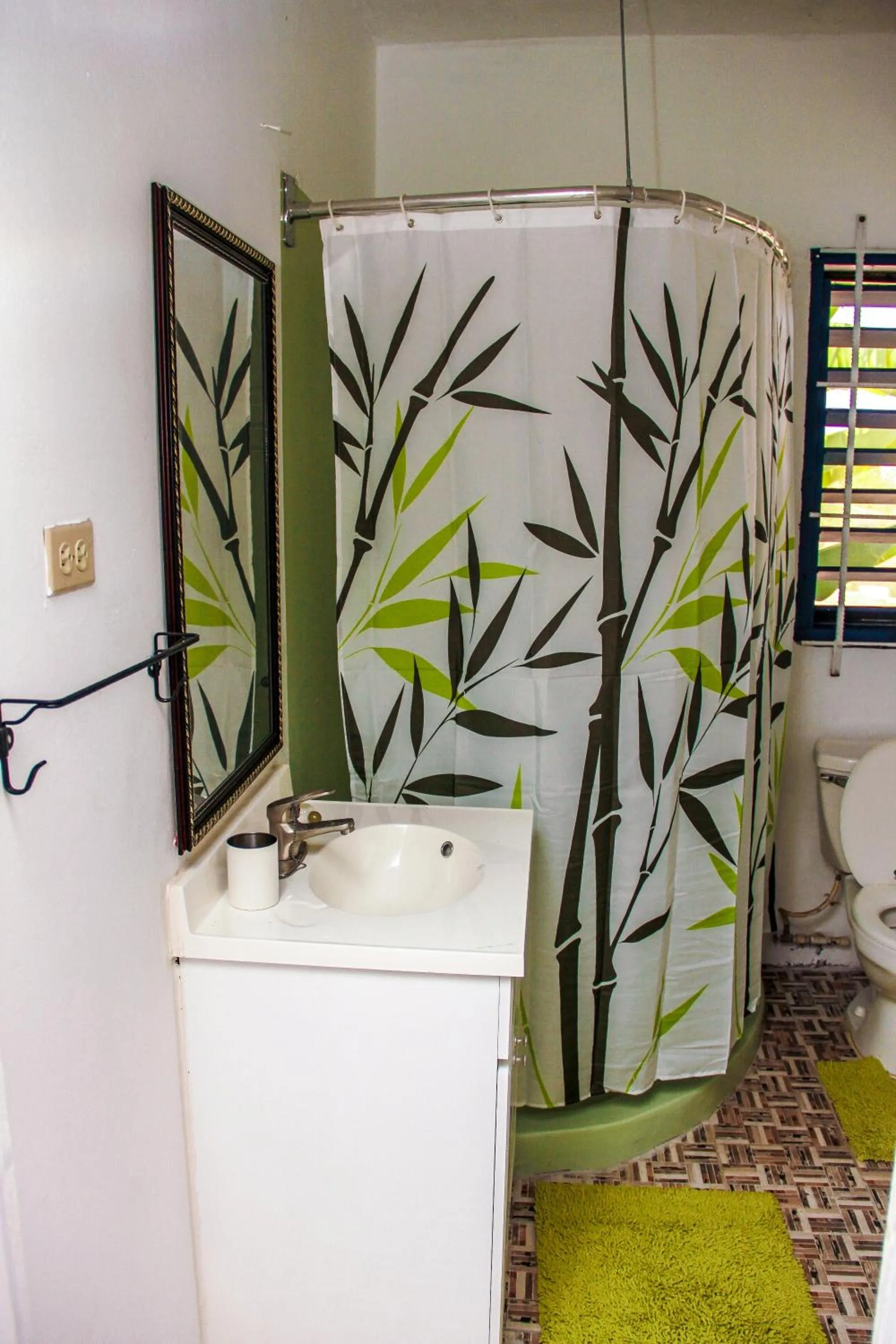 Shower in Sunshine Lodge: Your home away from home