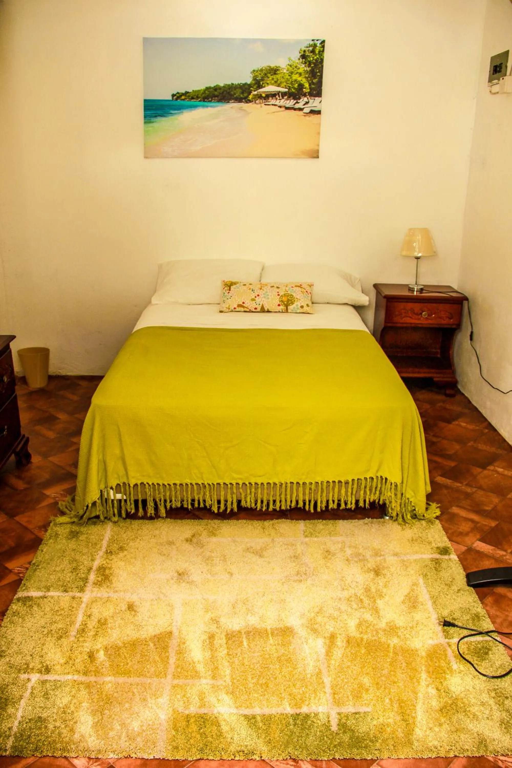 Bed in Sunshine Lodge: Your home away from home