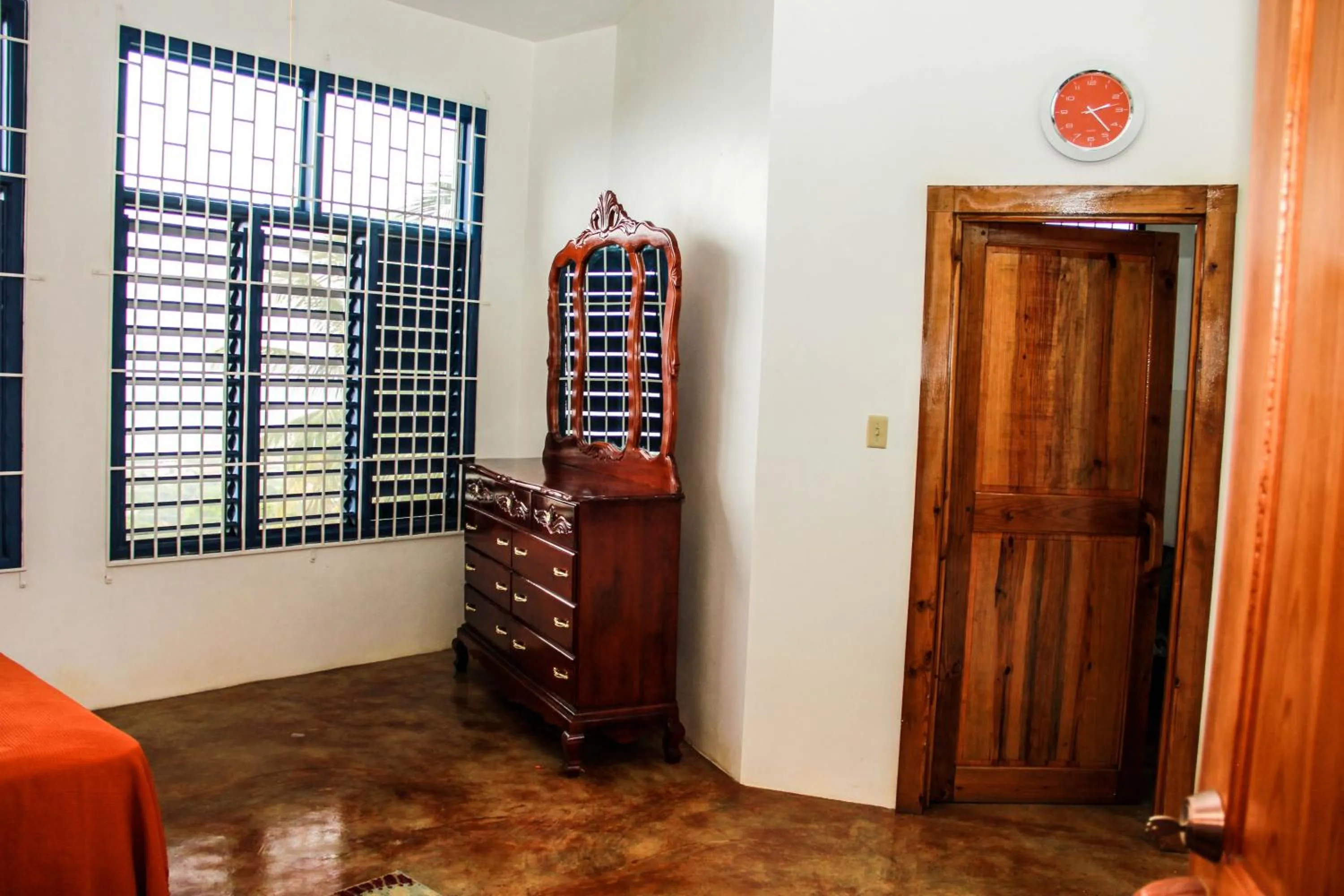 Bedroom in Sunshine Lodge: Your home away from home