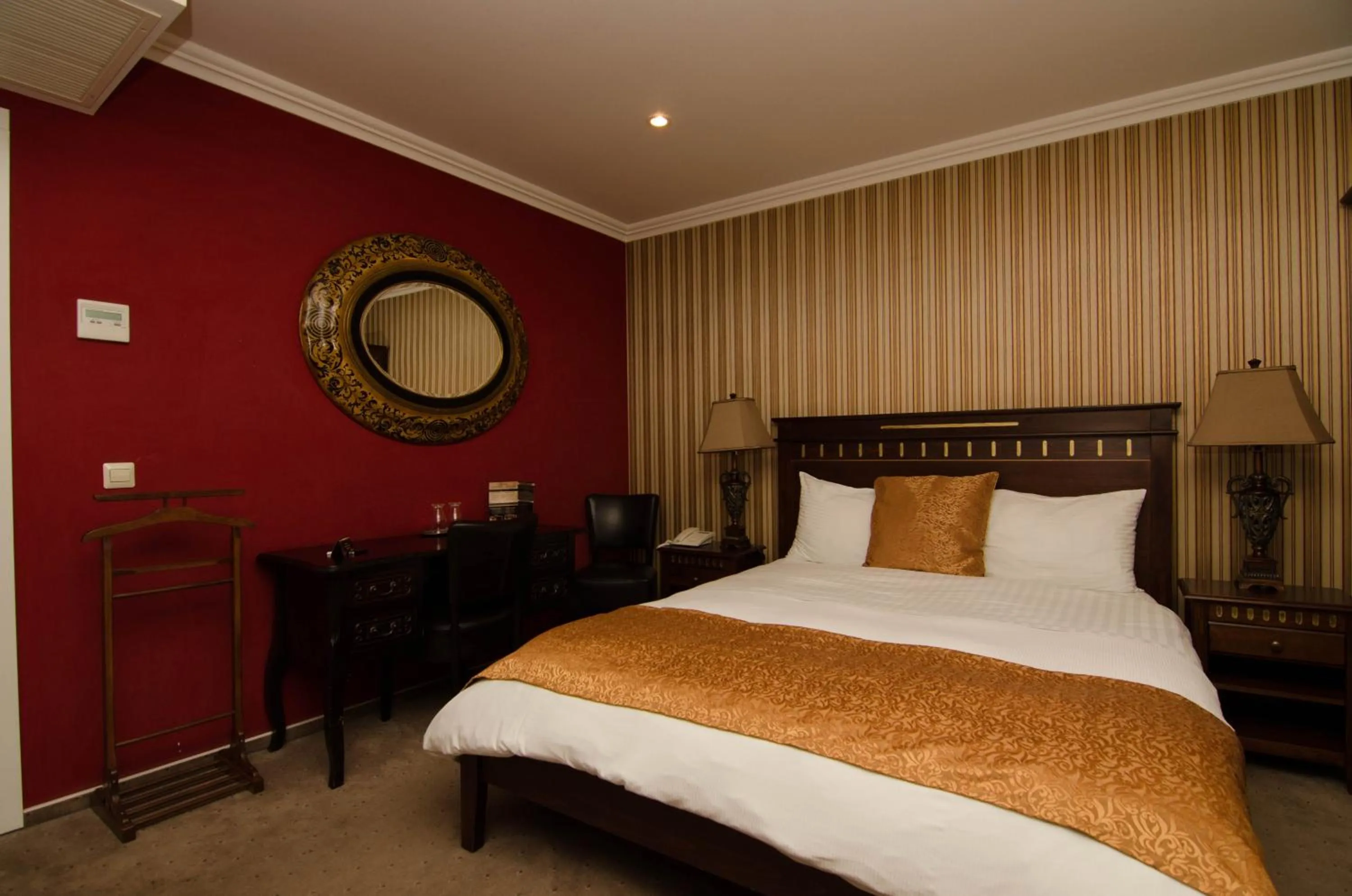 Bed in Hotel Boutique Monaco