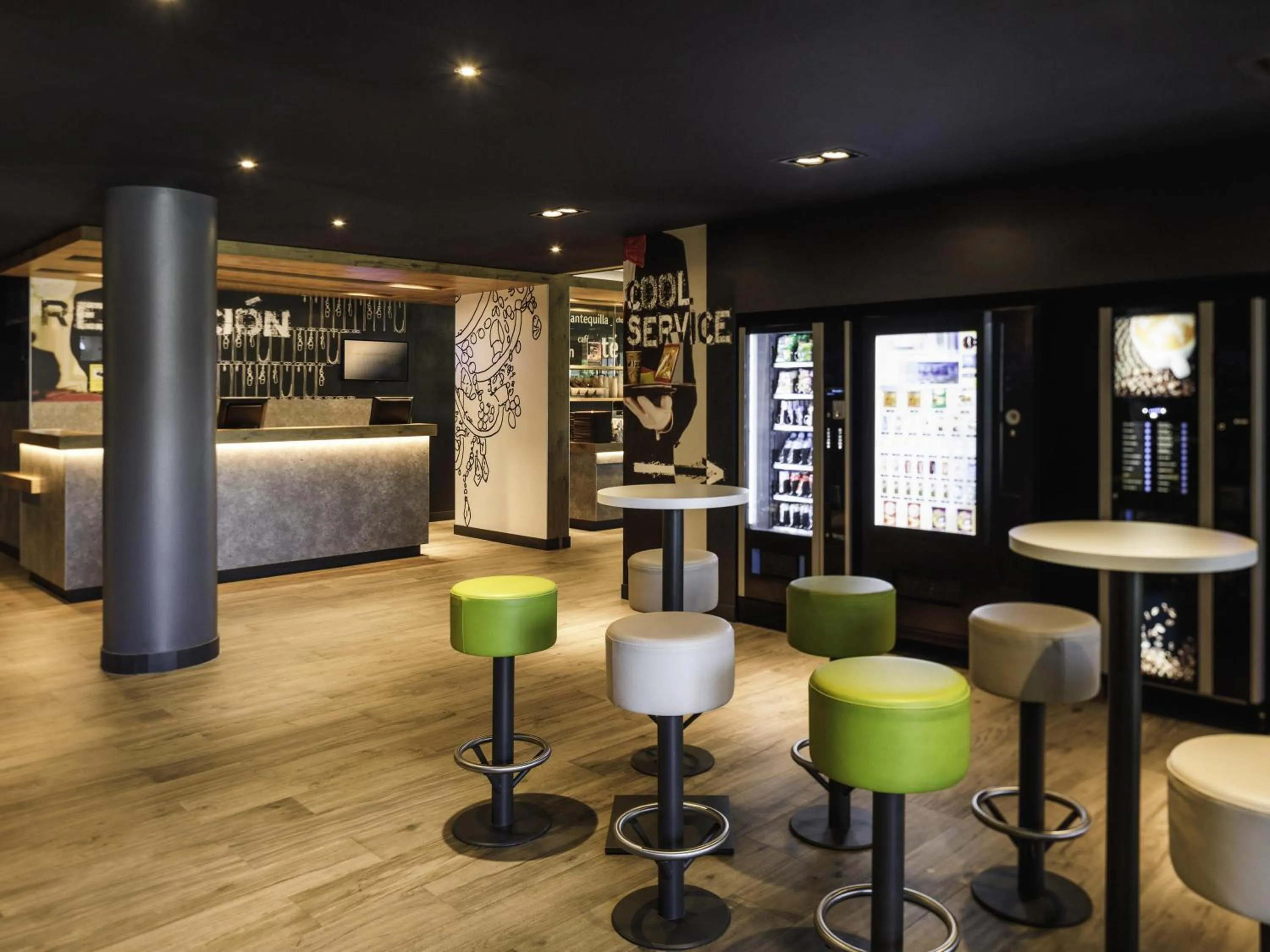 Property building in Ibis Budget Málaga Aeropuerto Avenida de Velazquez