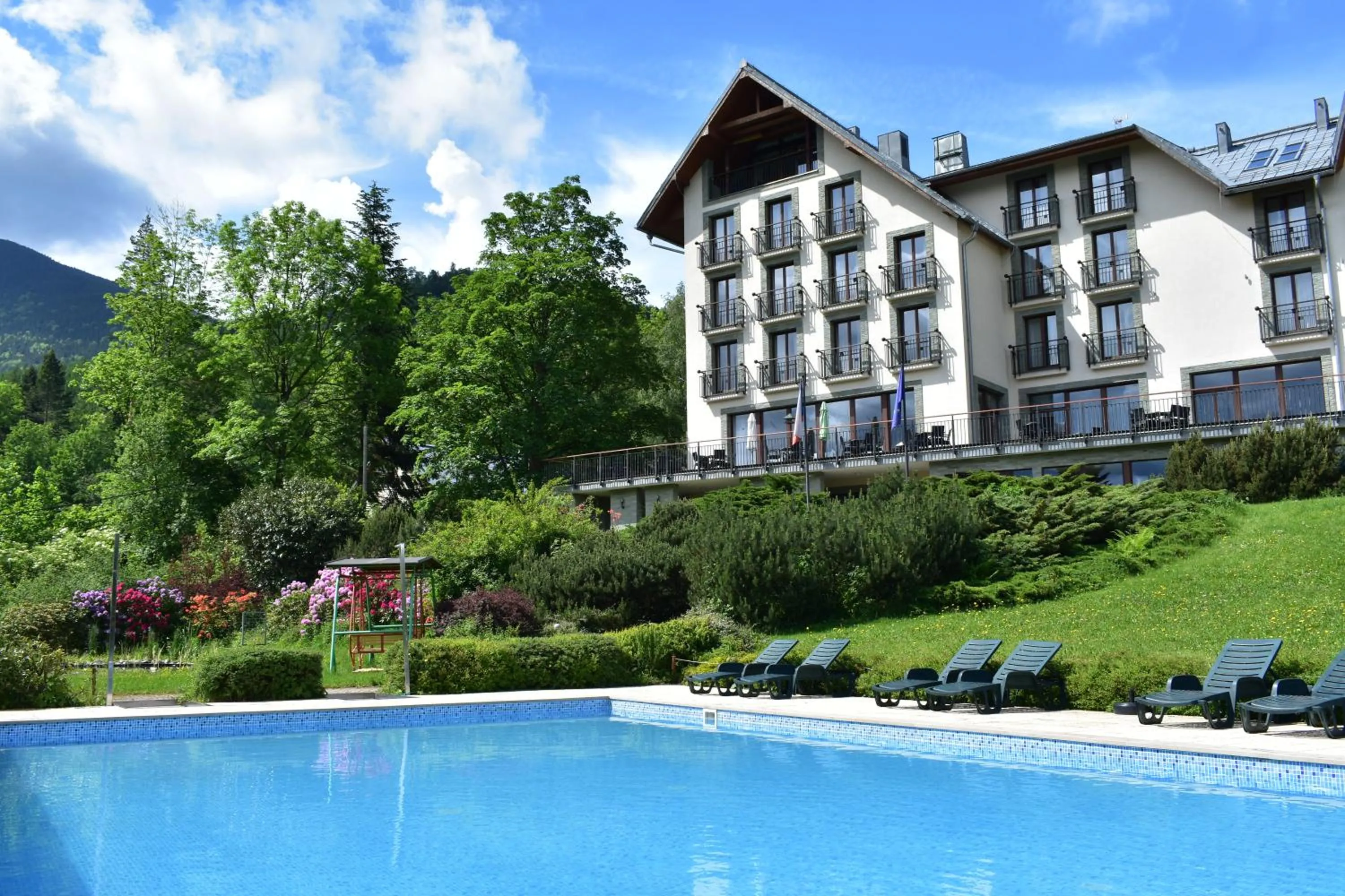 Beltine Forest Hotel