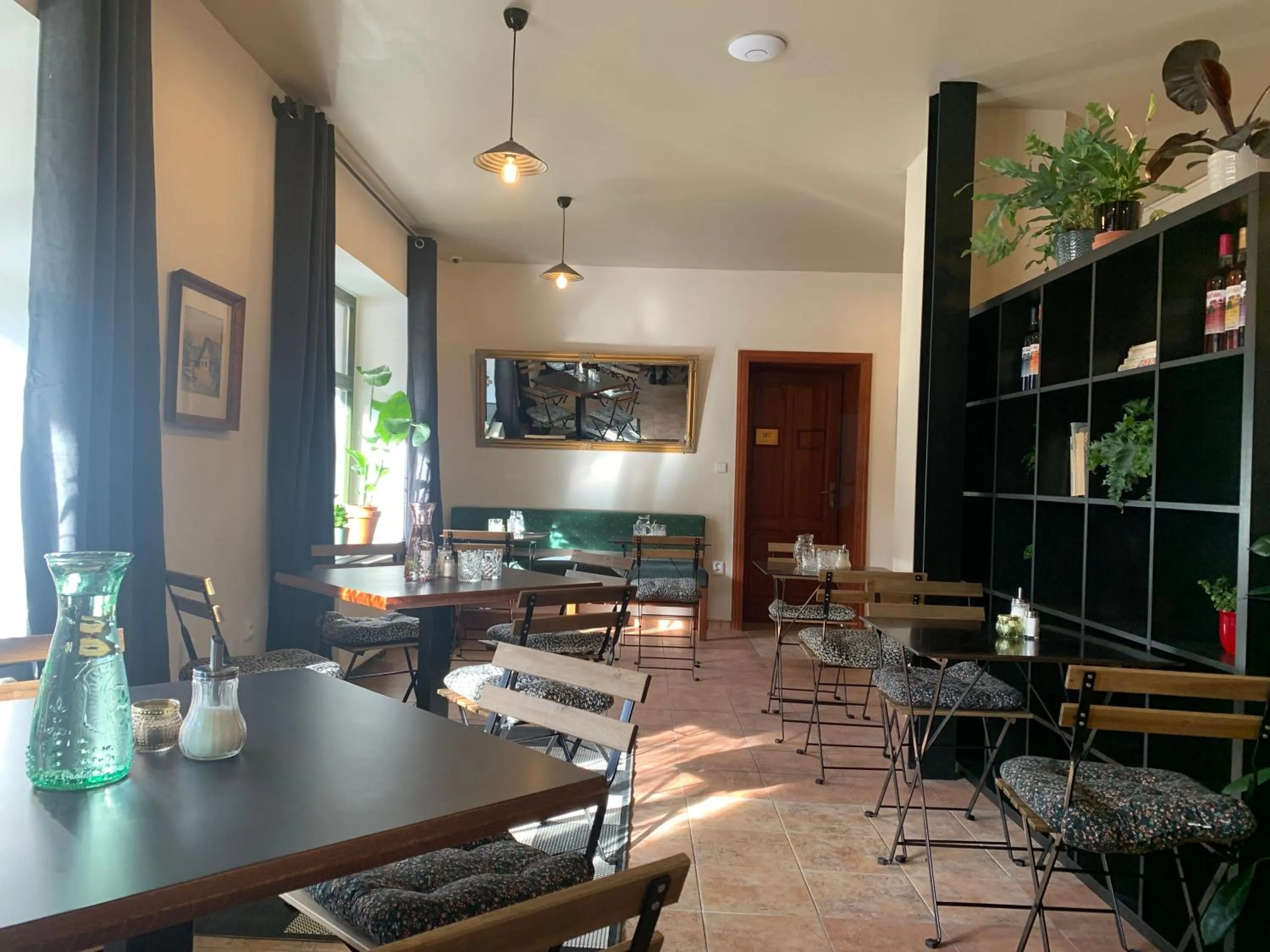 Restaurant/places to eat in Hotel Krokus