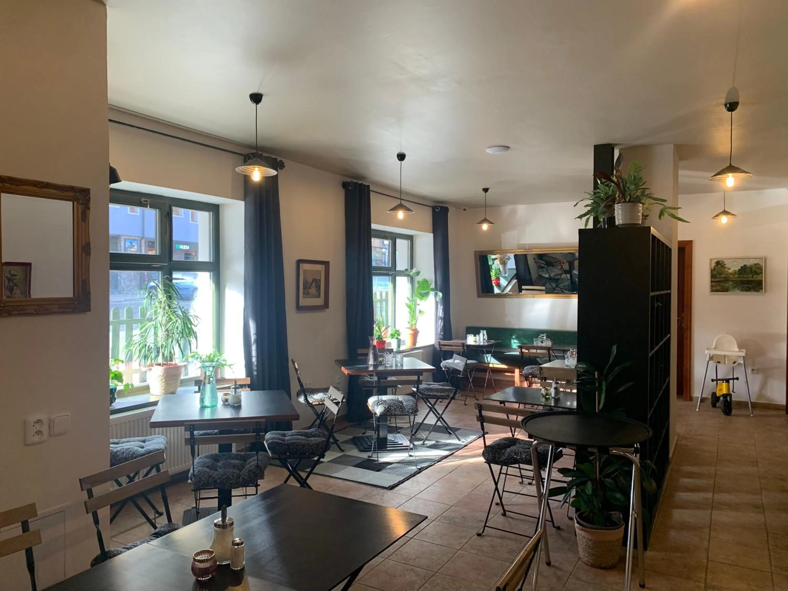 Restaurant/places to eat in Hotel Krokus