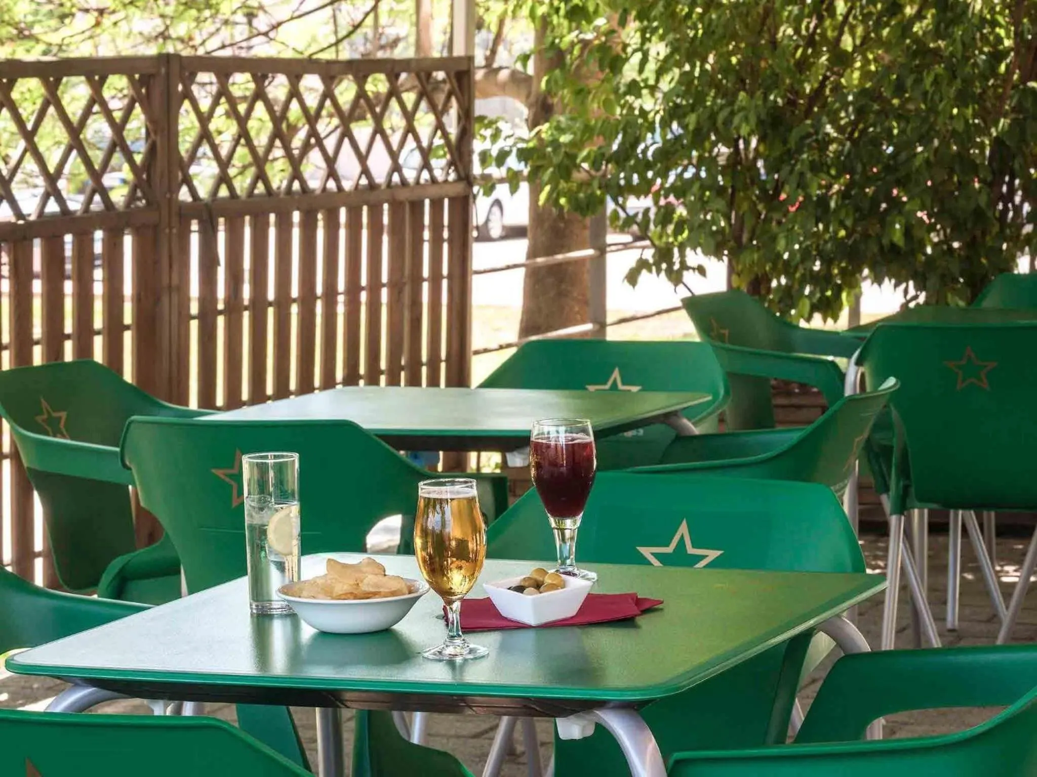 Lounge or bar in Ibis Murcia