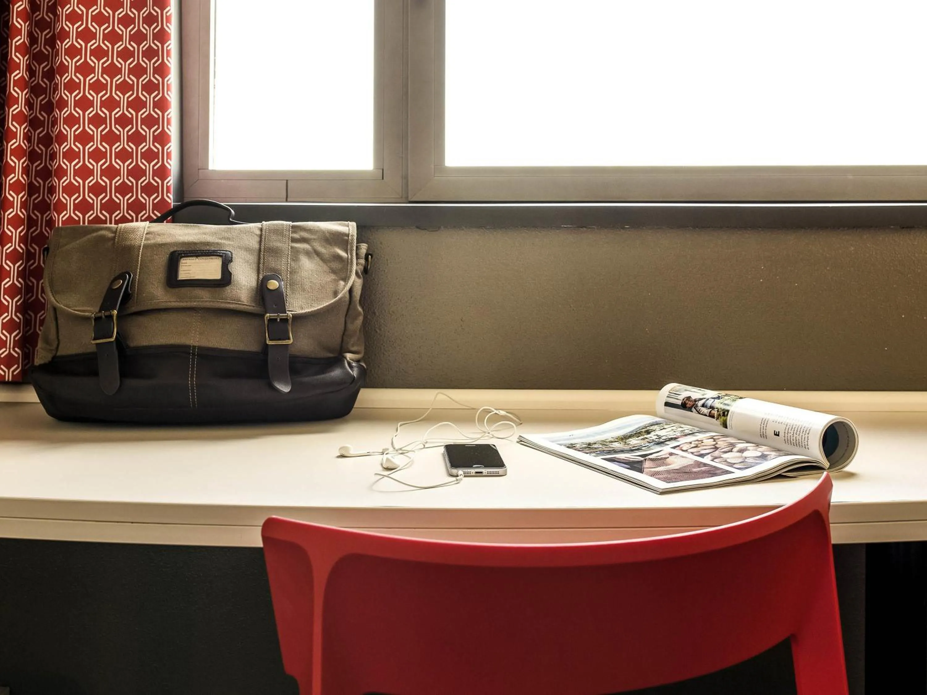 Bedroom in Ibis Valencia Bonaire Aeropuerto