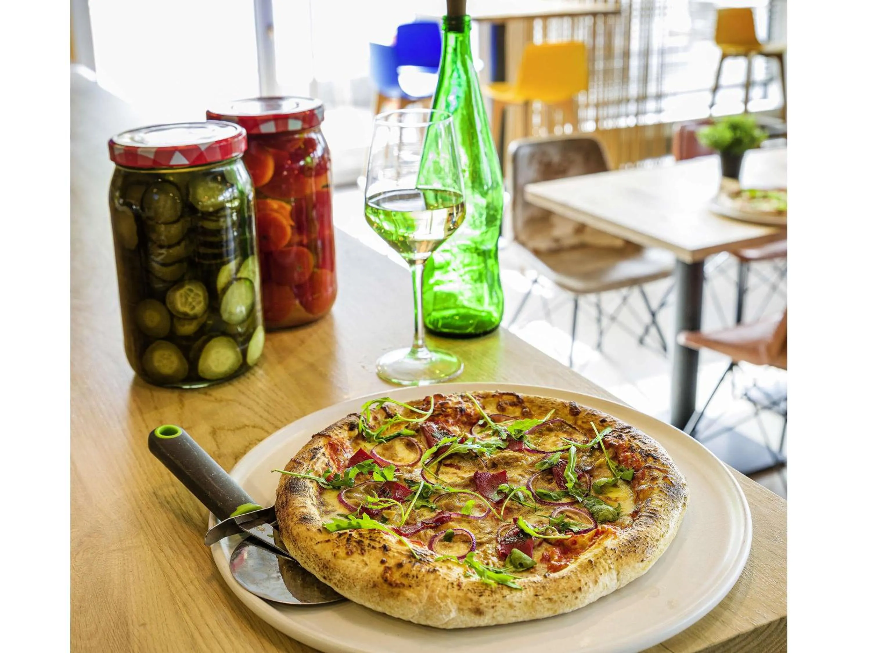 Restaurant/places to eat in Ibis Valencia Bonaire Aeropuerto