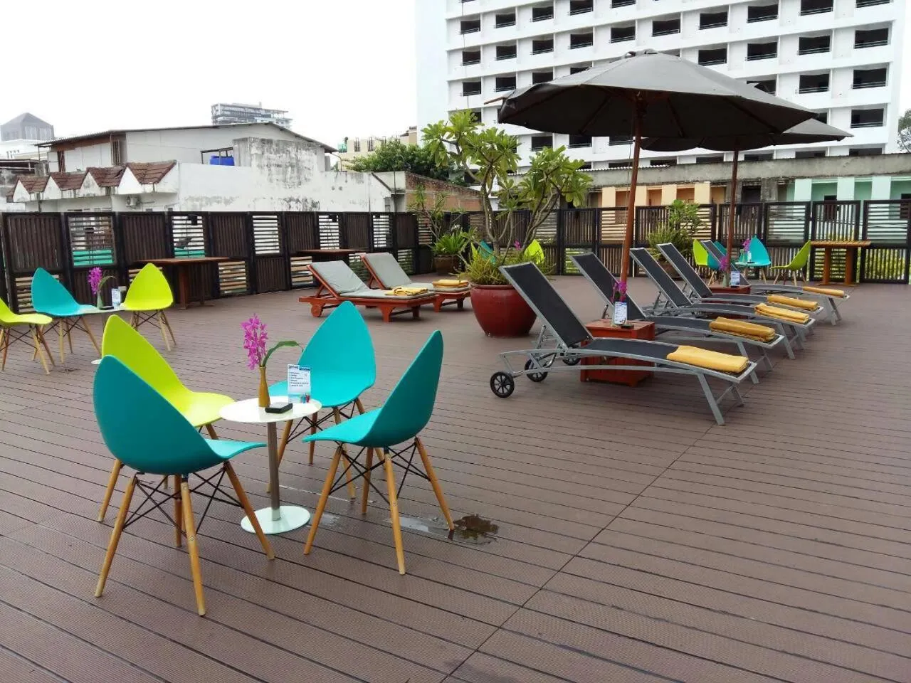 Area and facilities in The Seasons Pattaya