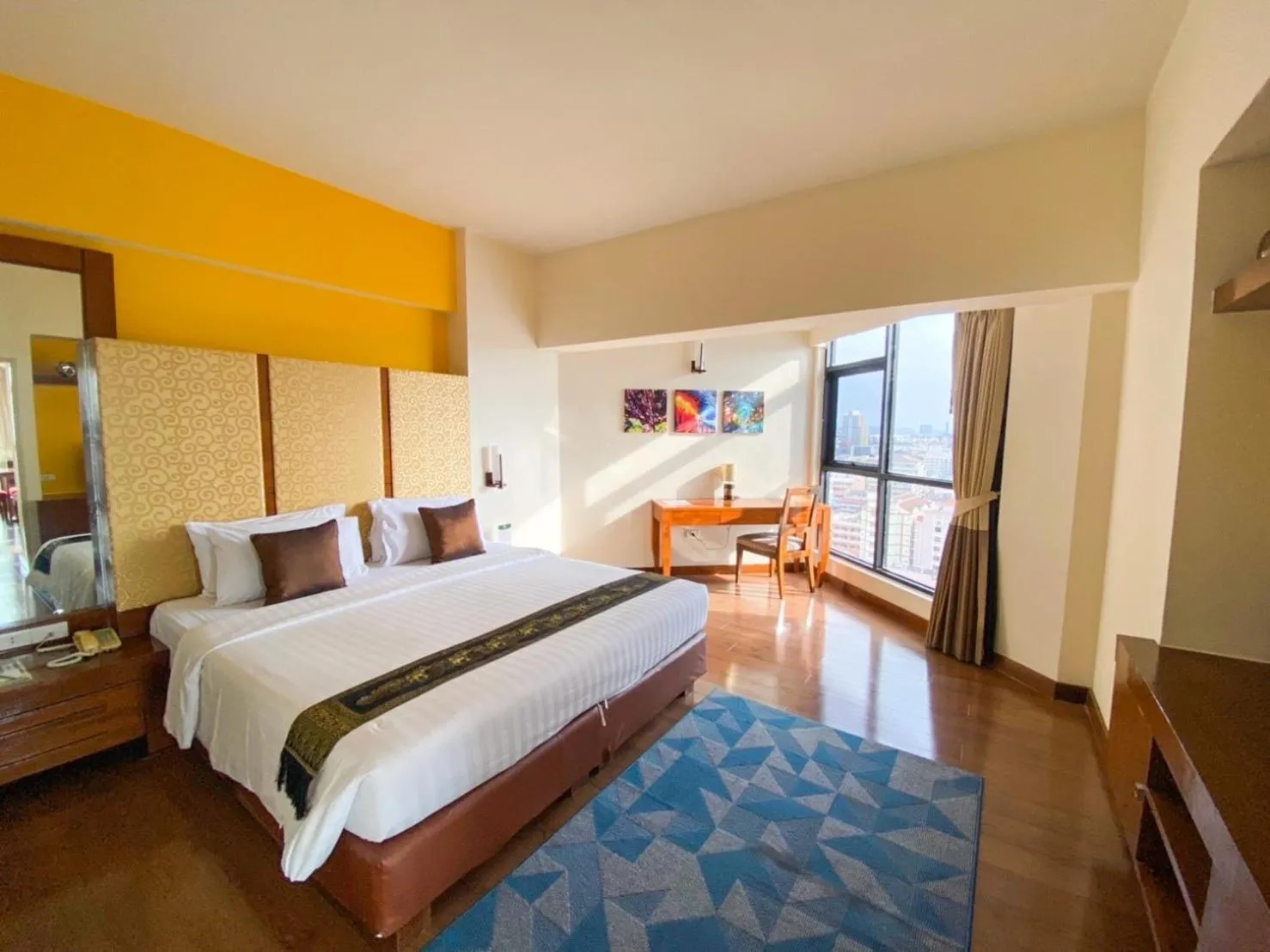 Bed in The Seasons Pattaya