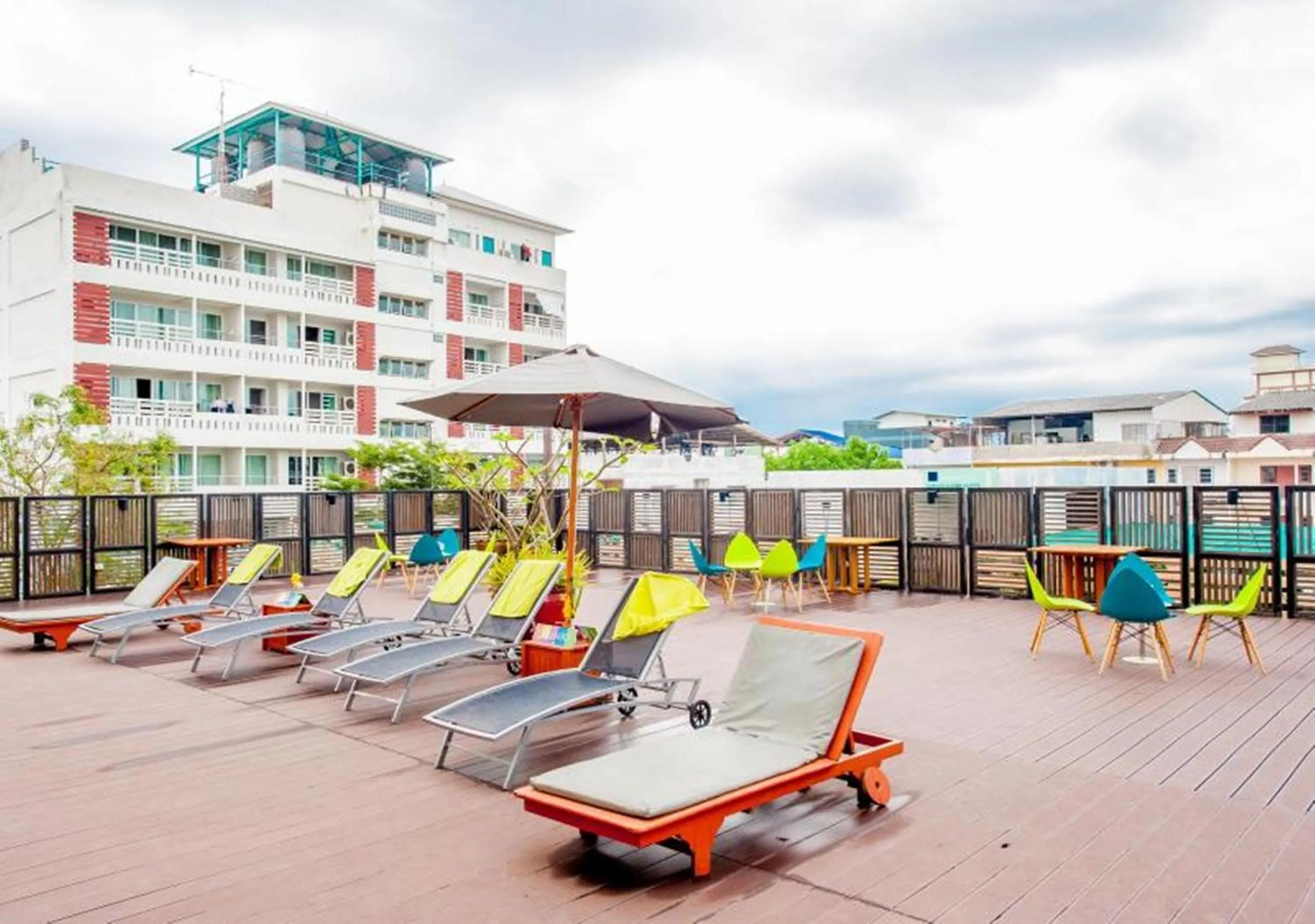 Area and facilities in The Seasons Pattaya