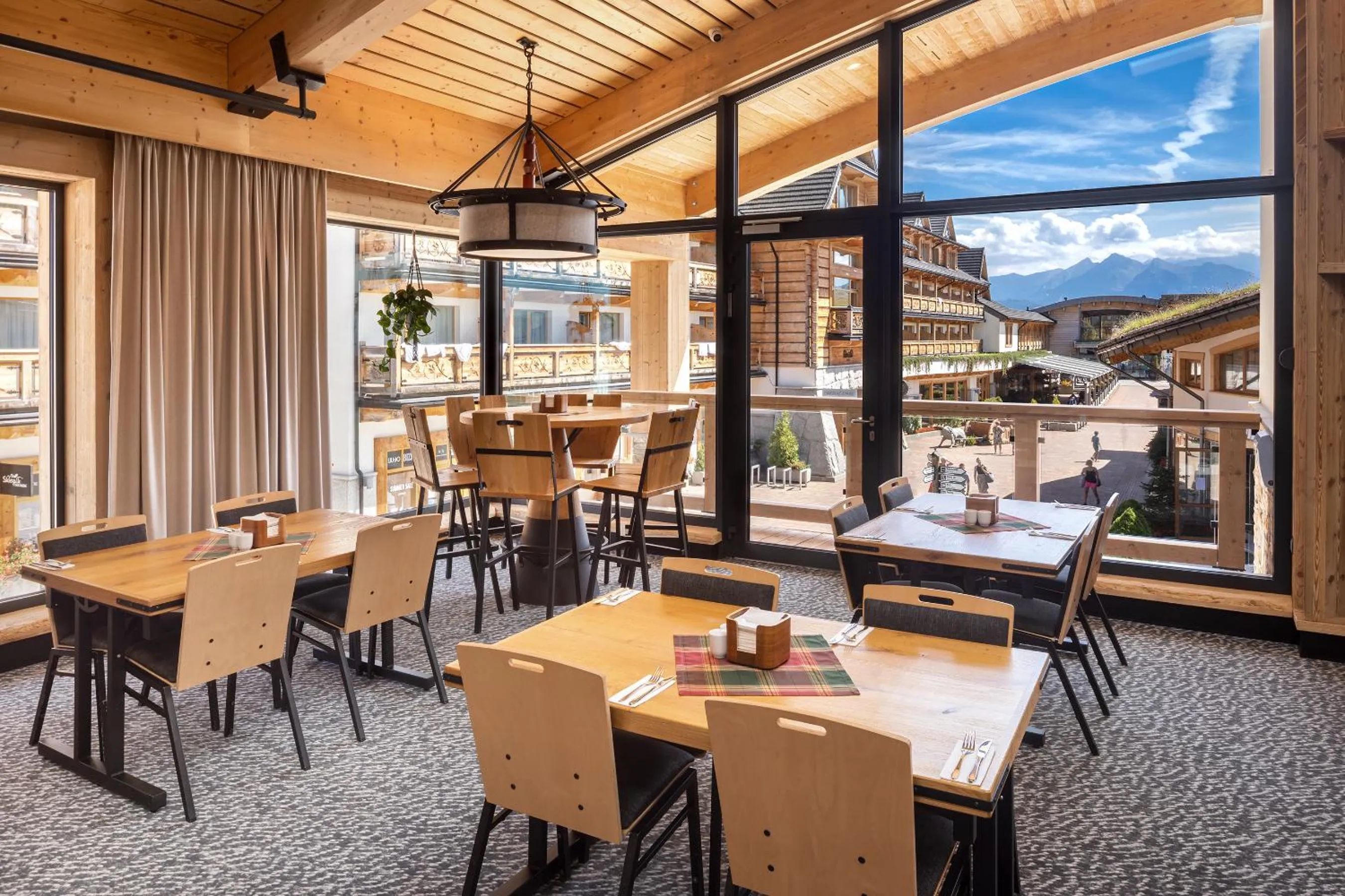 Restaurant/places to eat in Hotel Bania Thermal & Ski