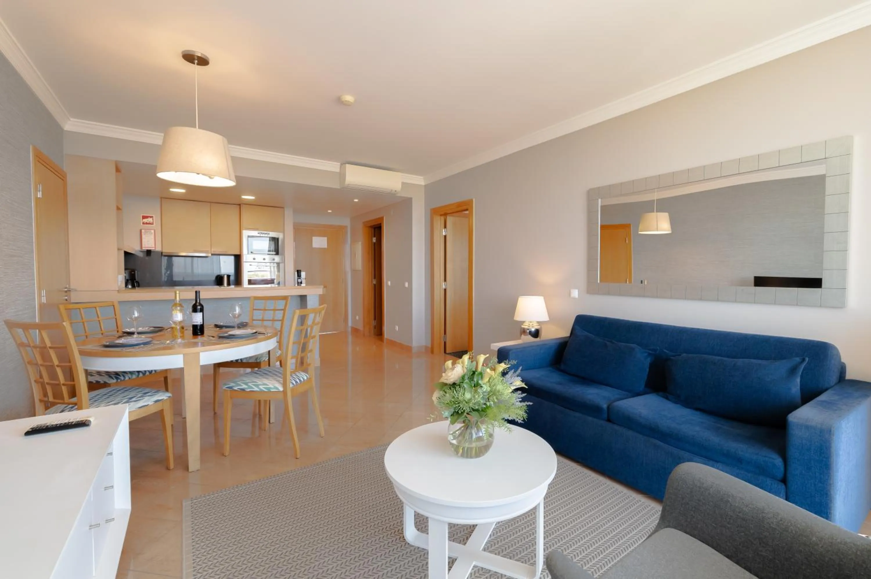 Living room in Pestana Alvor Park Suites Hotel