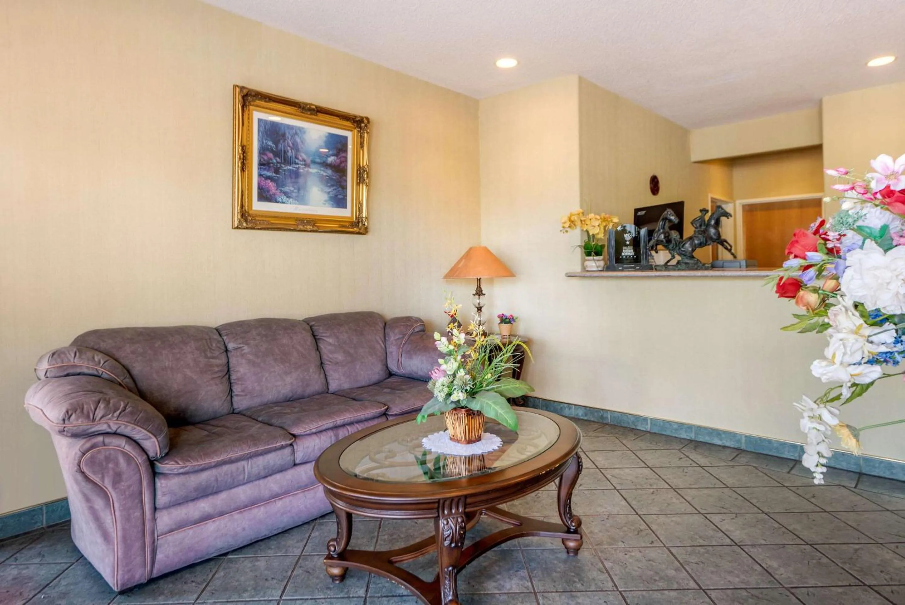 Lobby or reception in Econo Lodge Colorado Springs near Airport