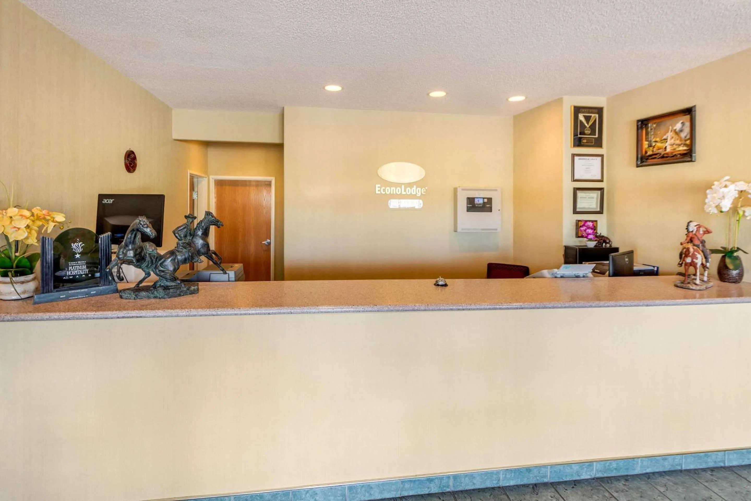 Lobby or reception in Econo Lodge Colorado Springs near Airport