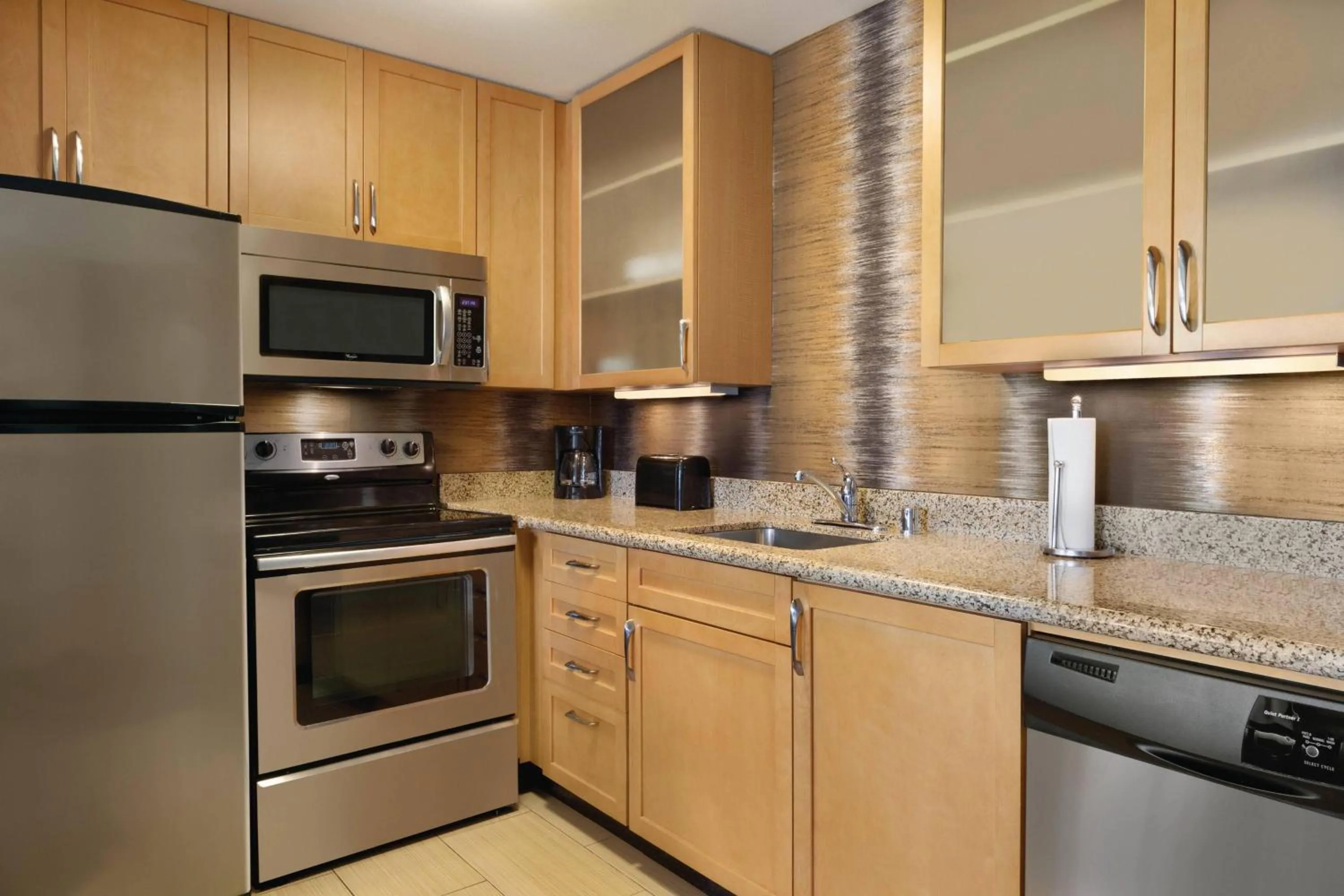 Kitchen or kitchenette in Residence Inn San Diego North/San Marcos