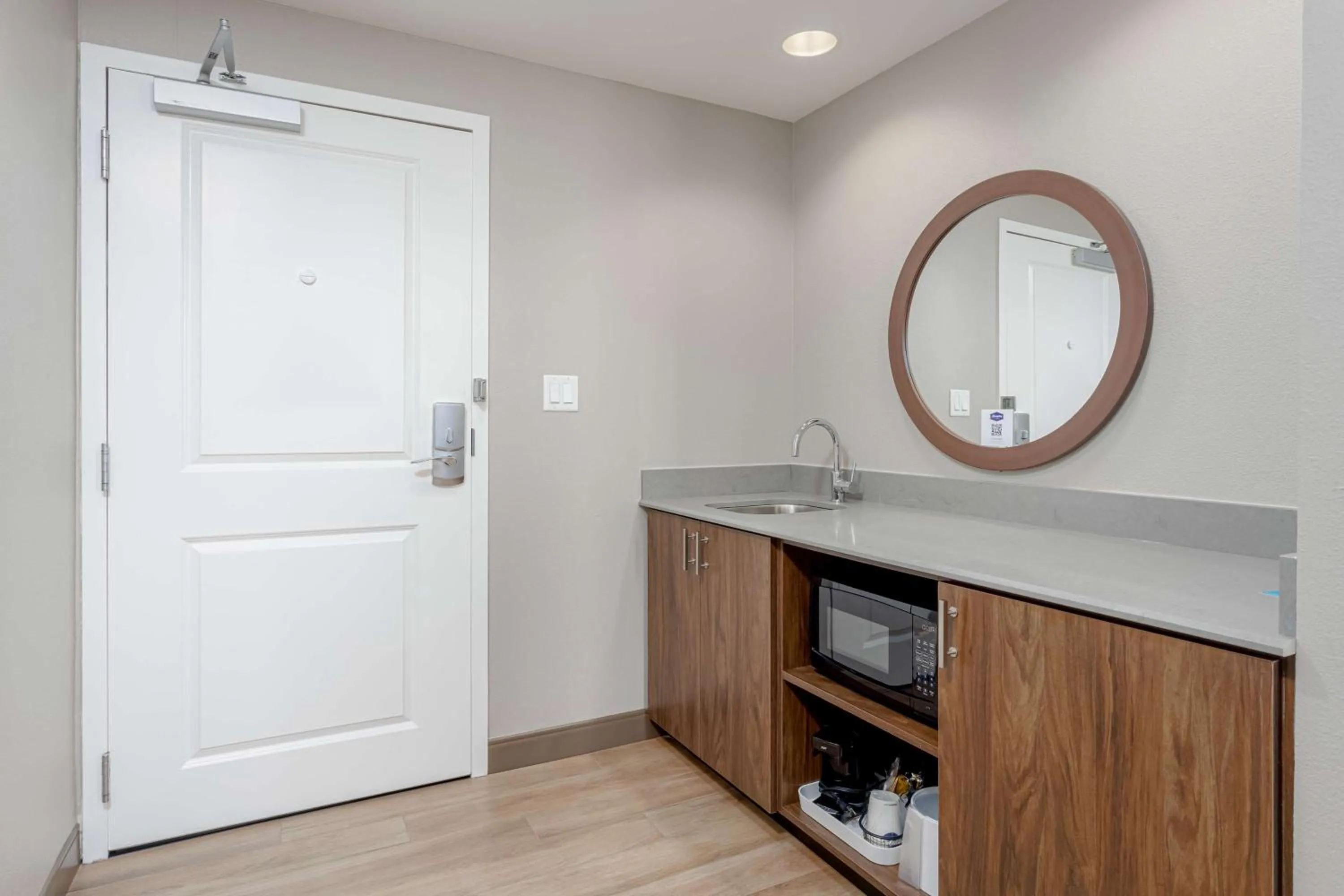 Photo of the whole room in Hampton Inn & Suites - Orange Beach