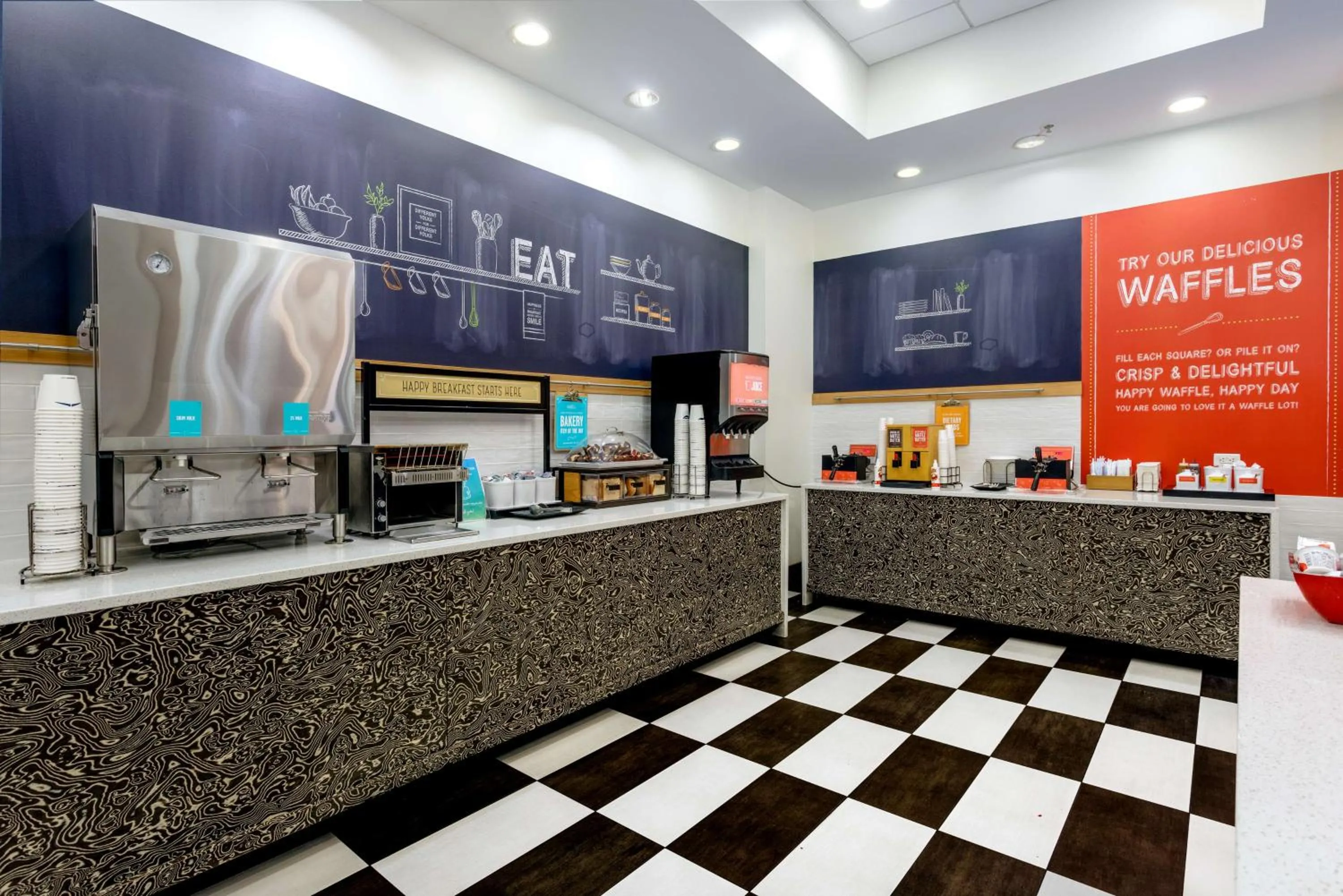 Breakfast in Hampton Inn & Suites - Orange Beach