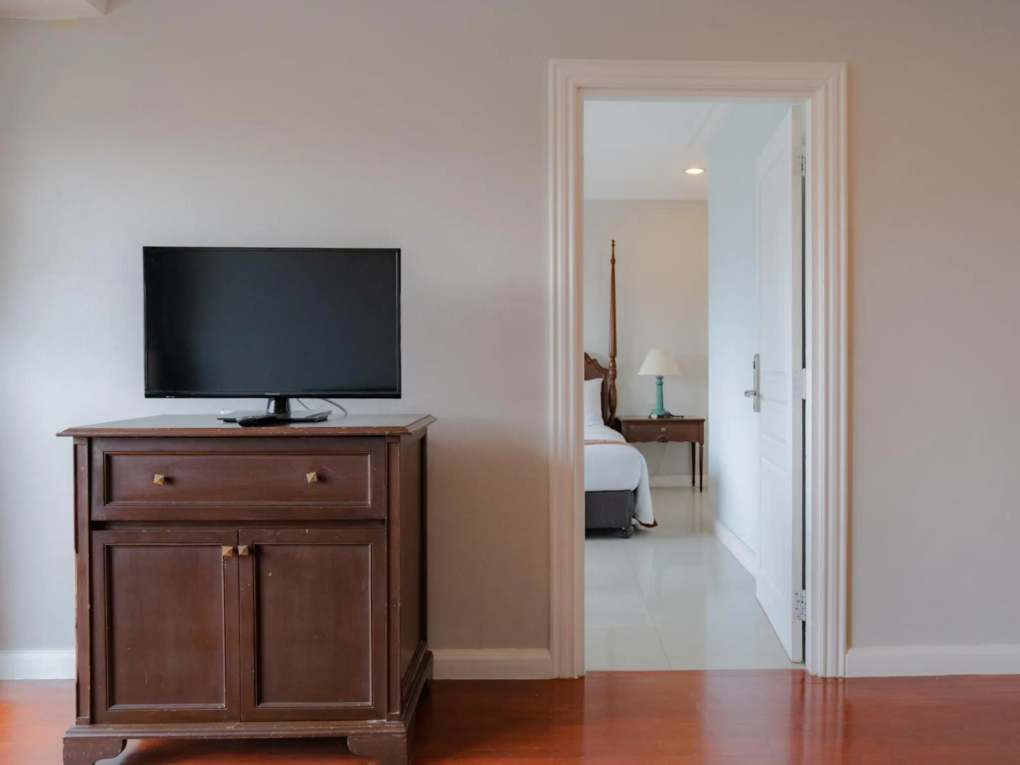 Bedroom in Forum Park Hotel