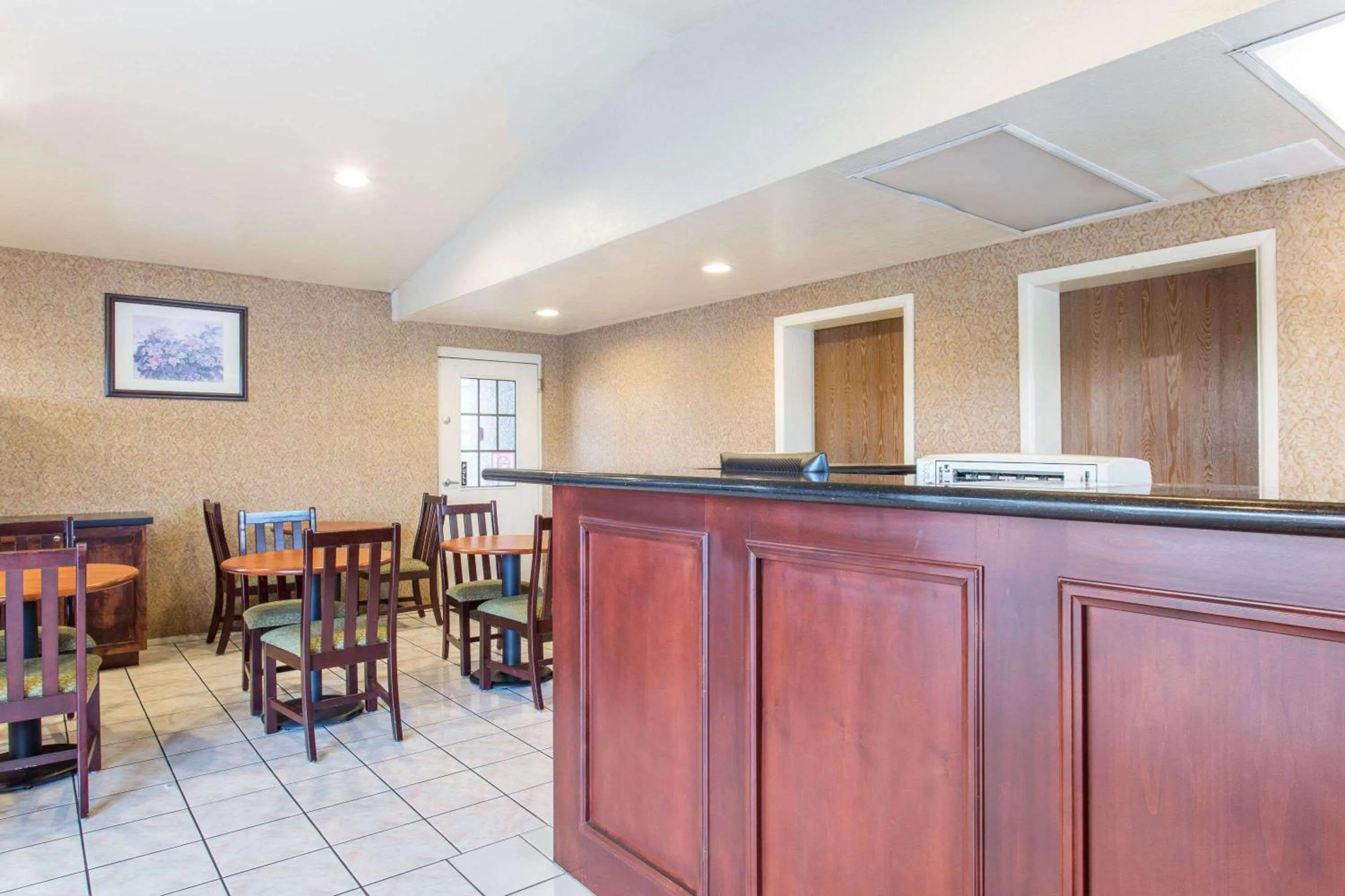 Lobby or reception in Travel Inn - Mesa