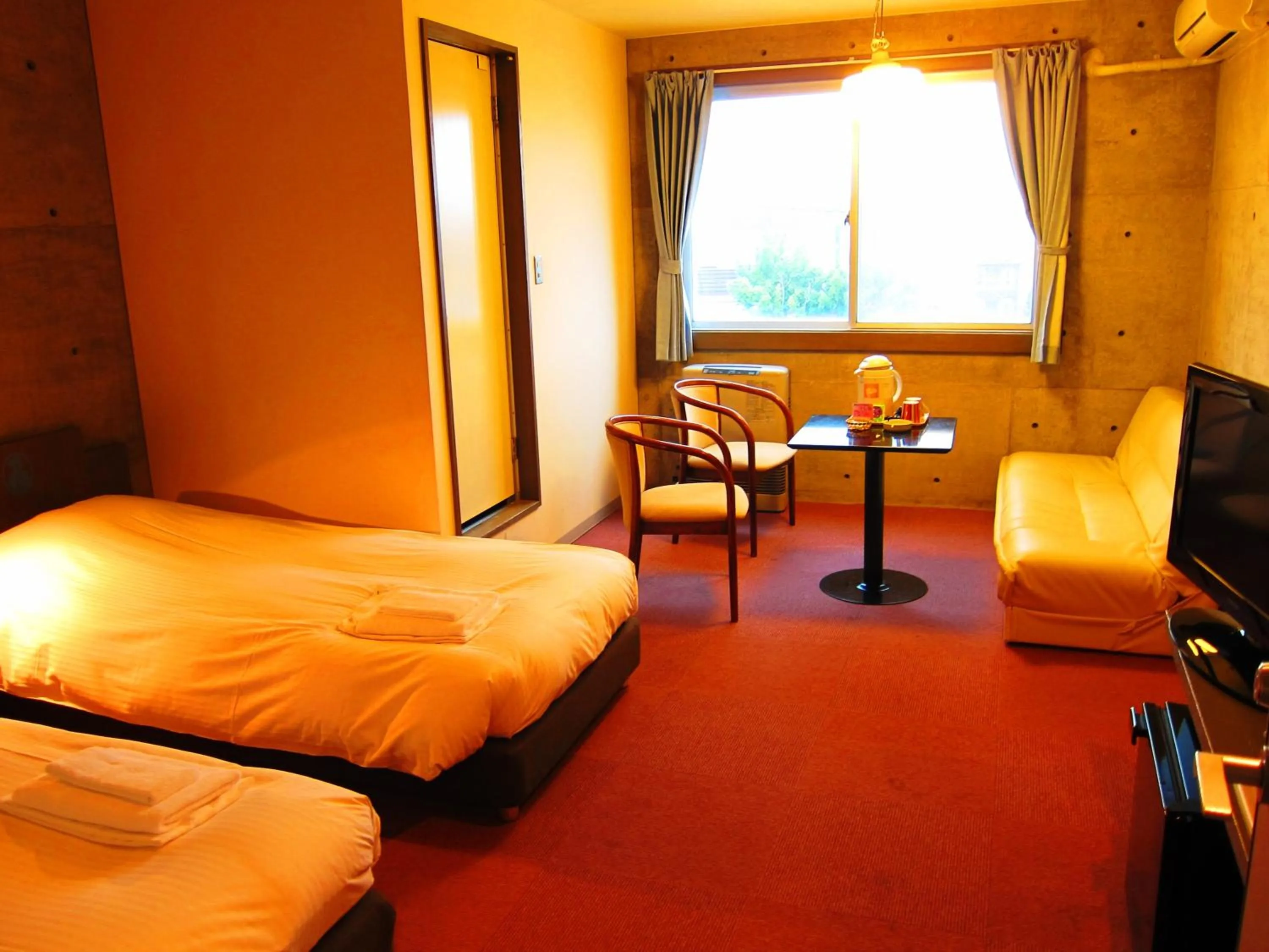 Day, Bed in Hakodate Motomachi Hotel