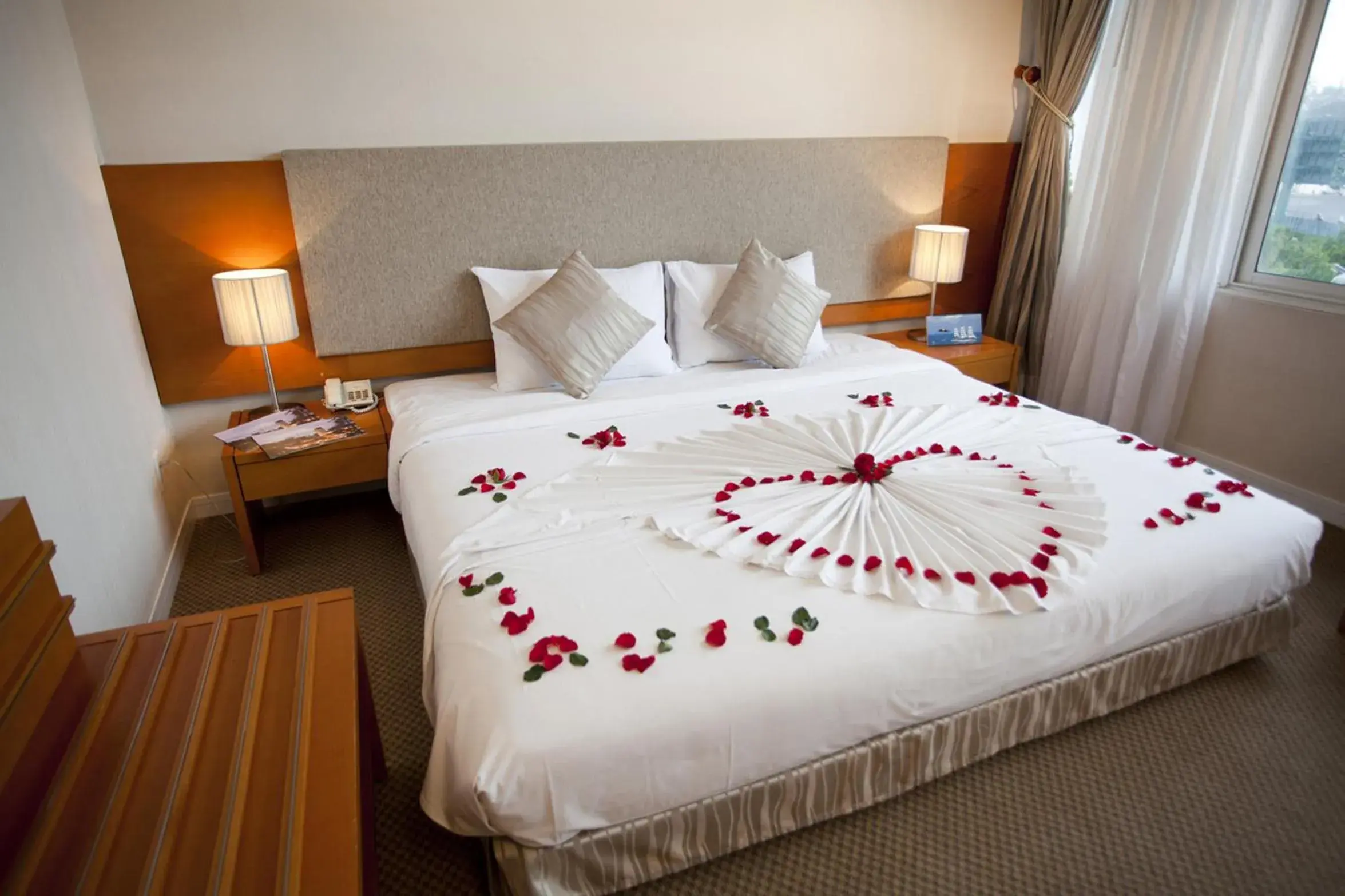 Superior Double Room in Muong Thanh Holiday Da Lat Hotel Superior Double Room in Muong Thanh Holiday Da Lat Hotel