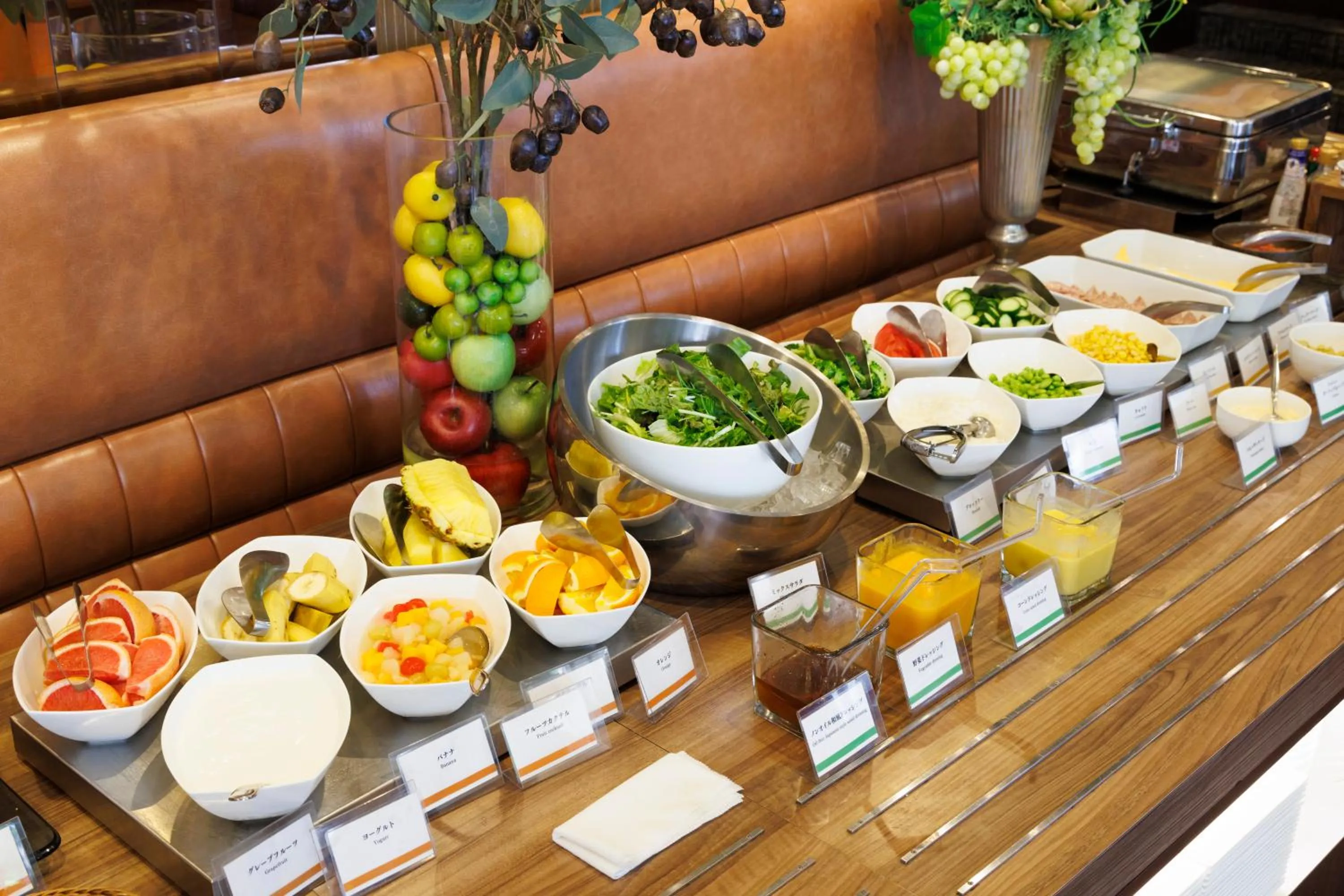 Buffet breakfast in Hotel Sardonyx Tokyo