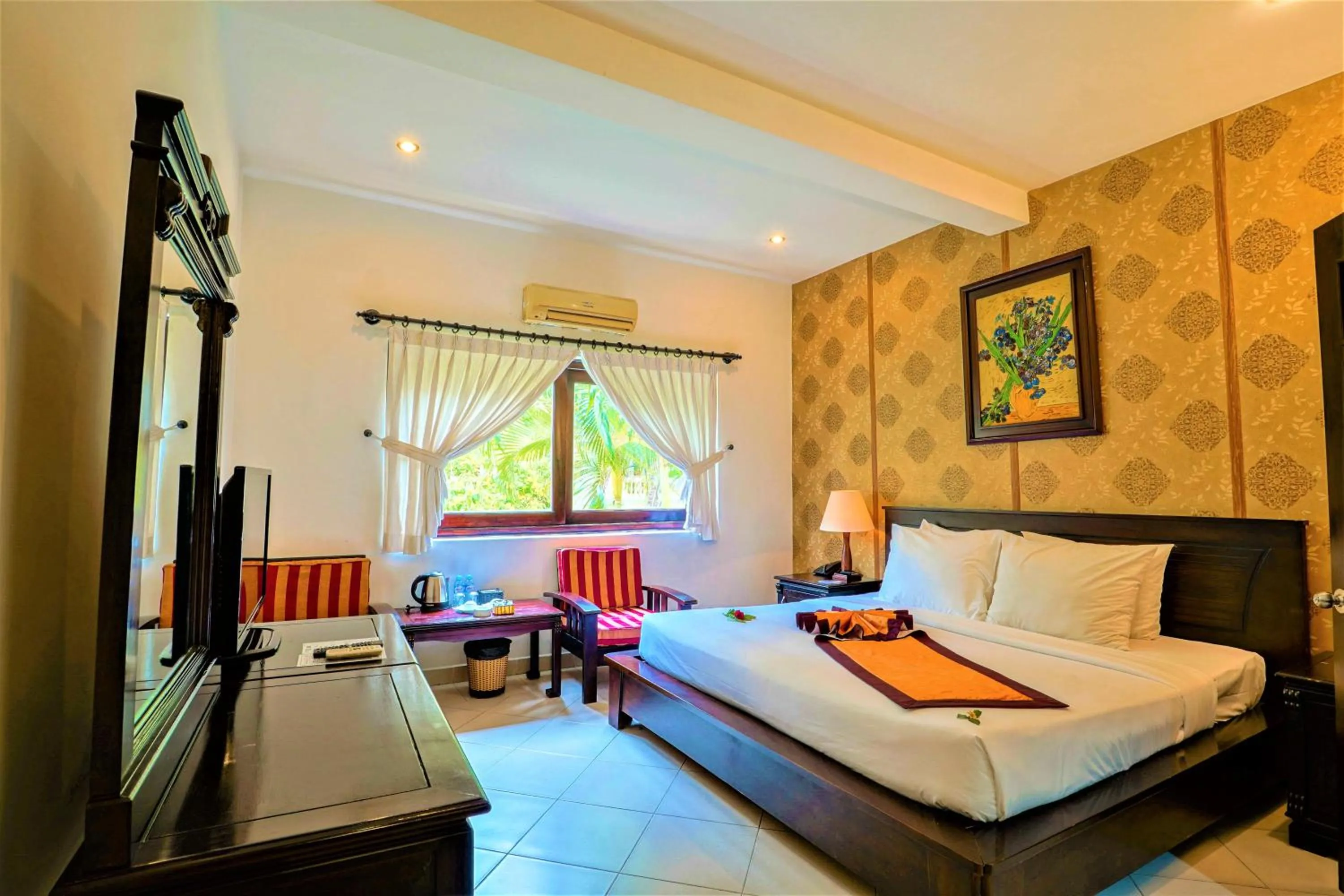 Photo of the whole room, Bed in Sea Lion Beach Resort Mui Ne