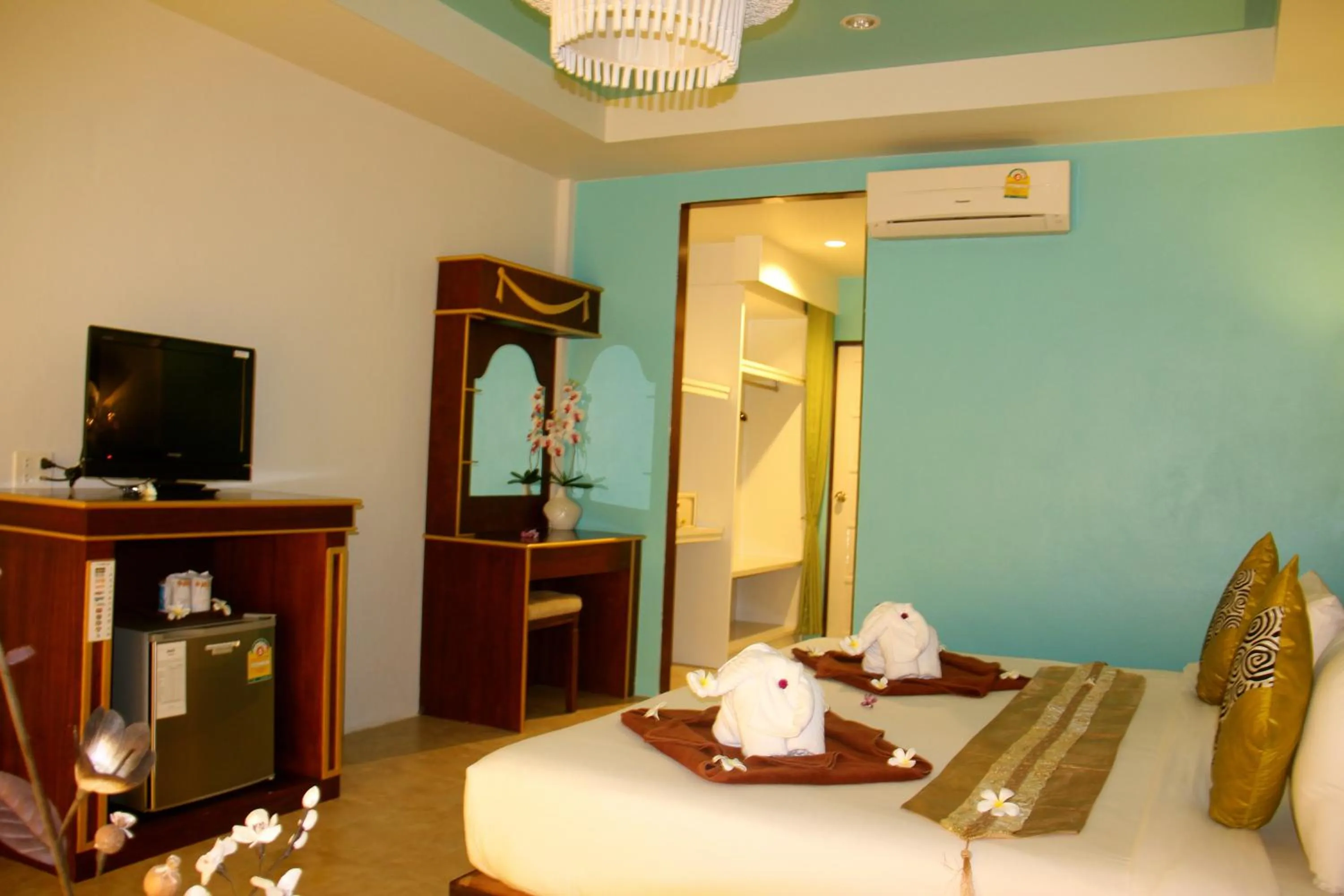 Photo of the whole room in Simple Life Resort Koh Tao