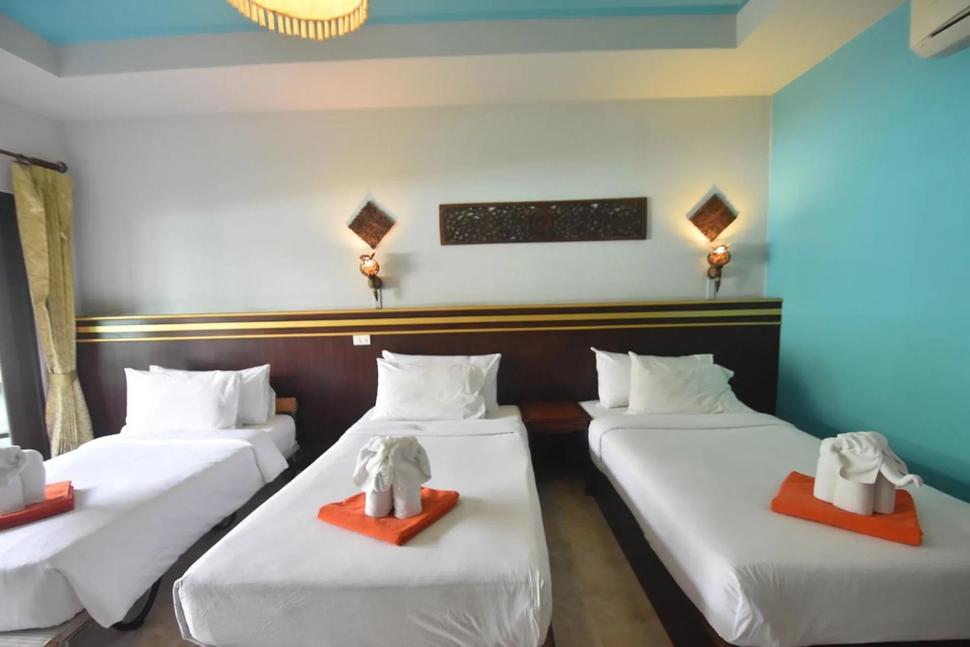 Bedroom in Simple Life Resort Koh Tao