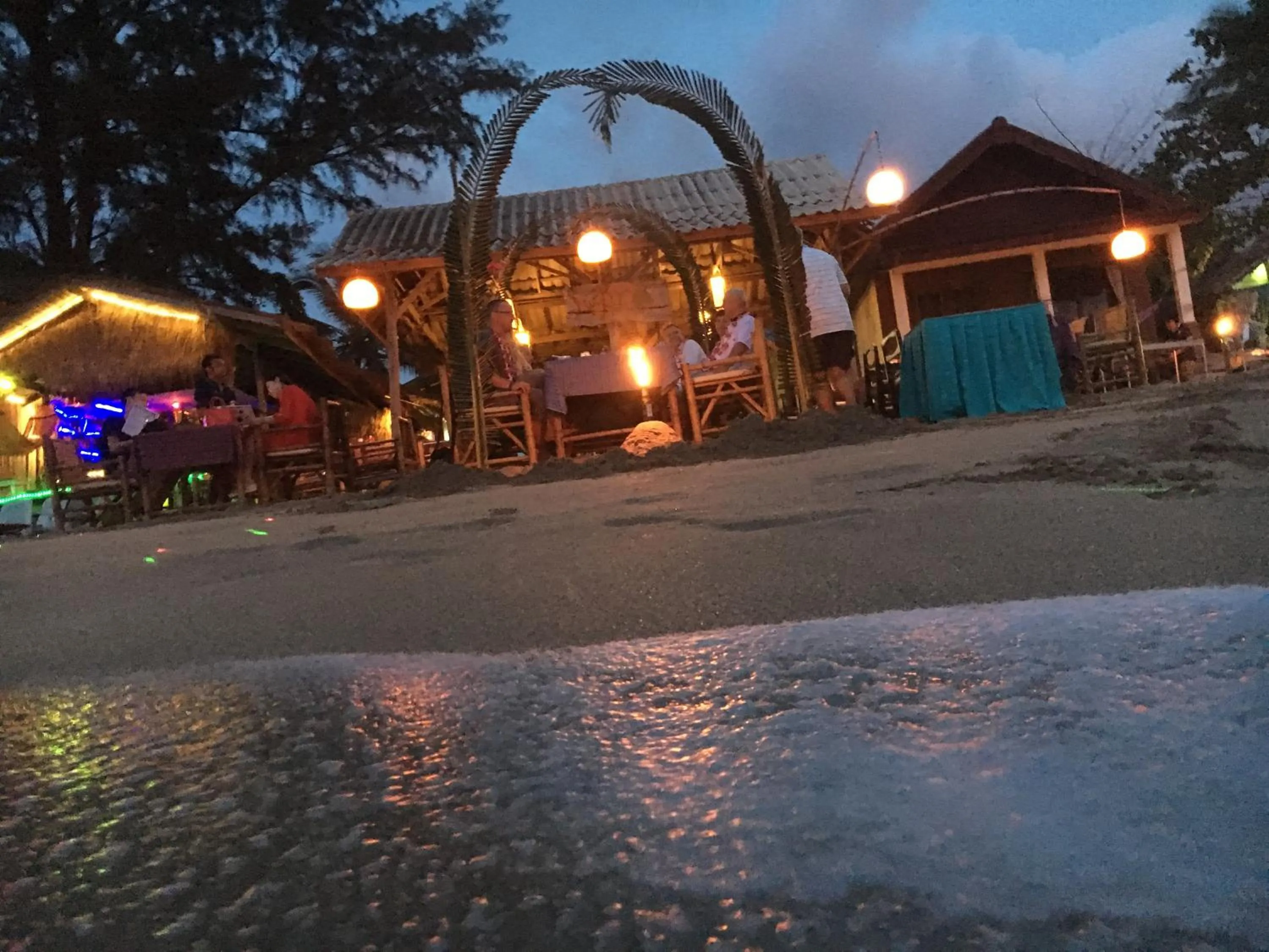 Sea view in Lanta Paragon