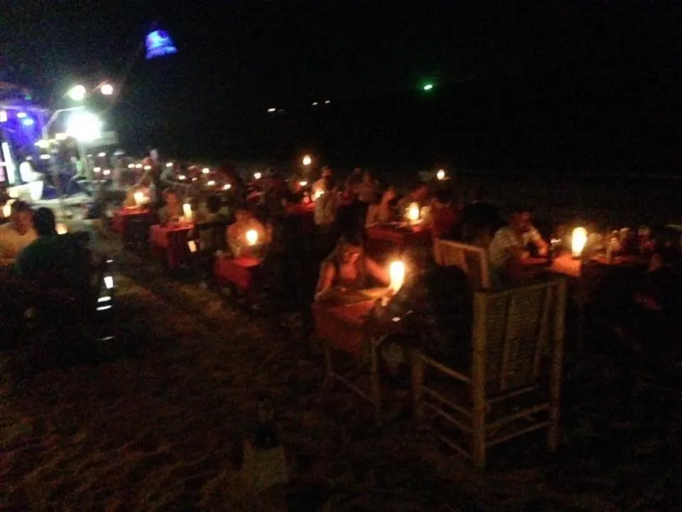 People in Lanta Paragon