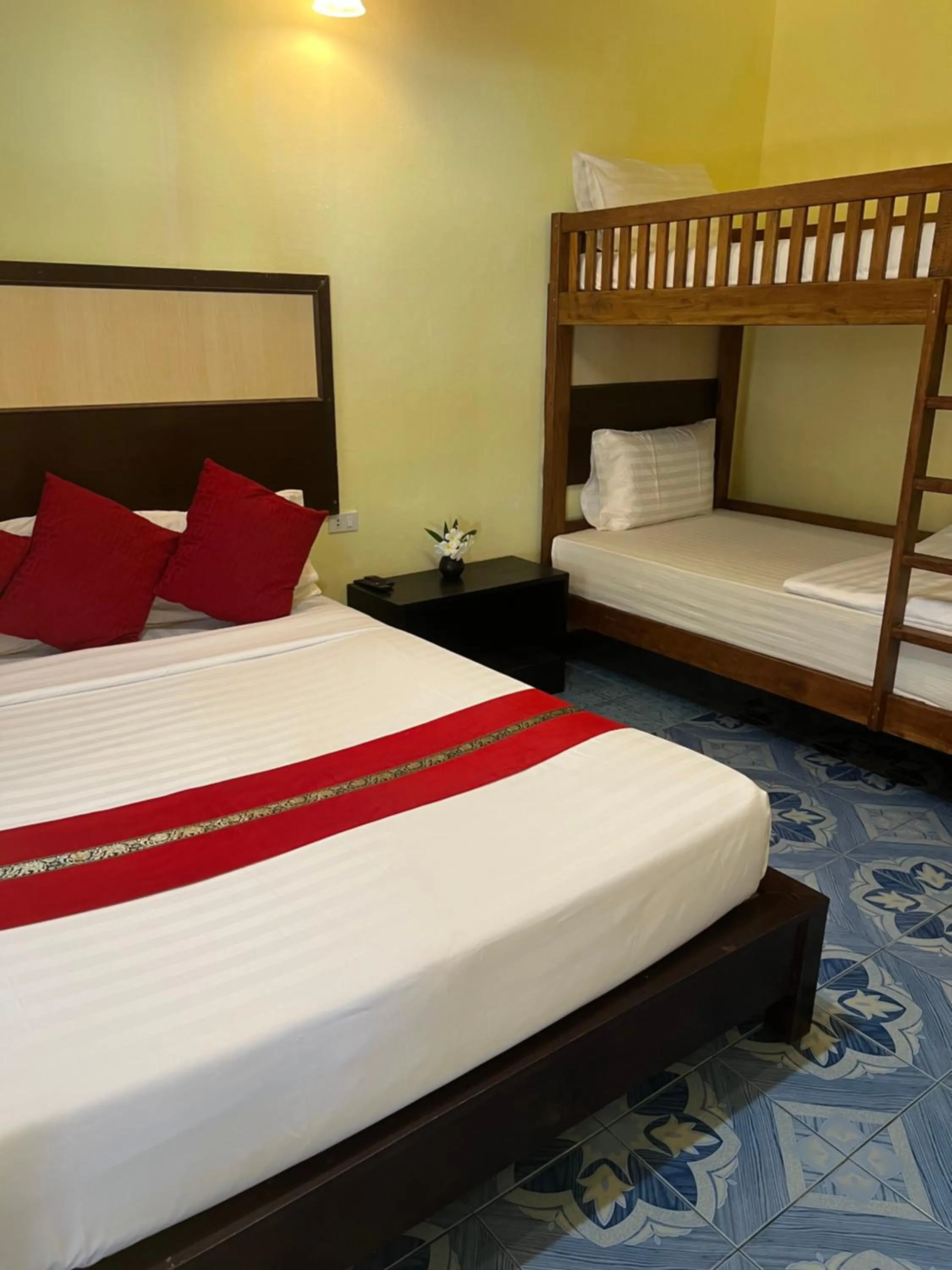 Bed in Lanta Paragon