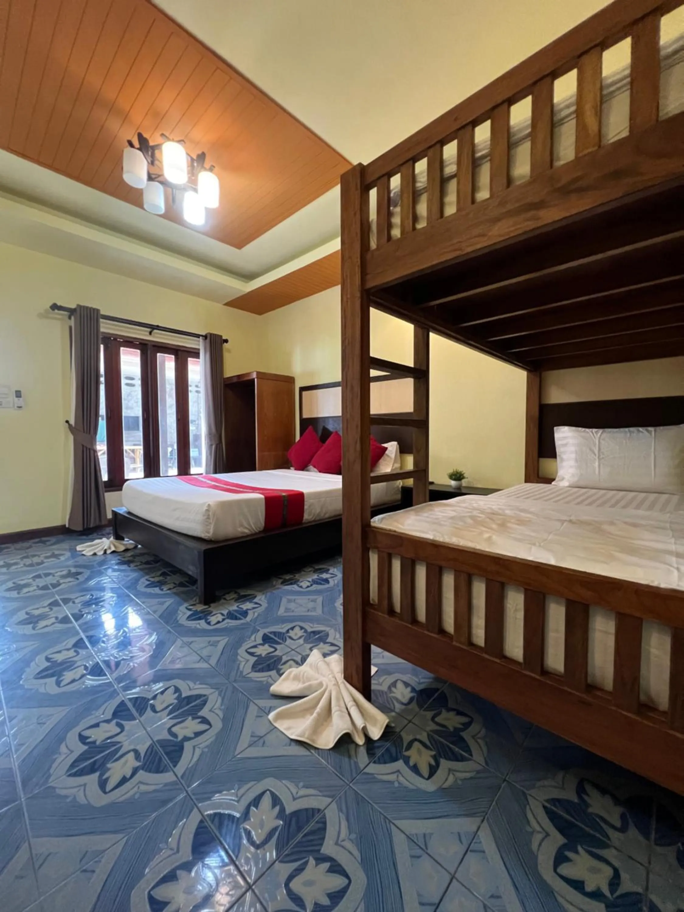 Bed in Lanta Paragon