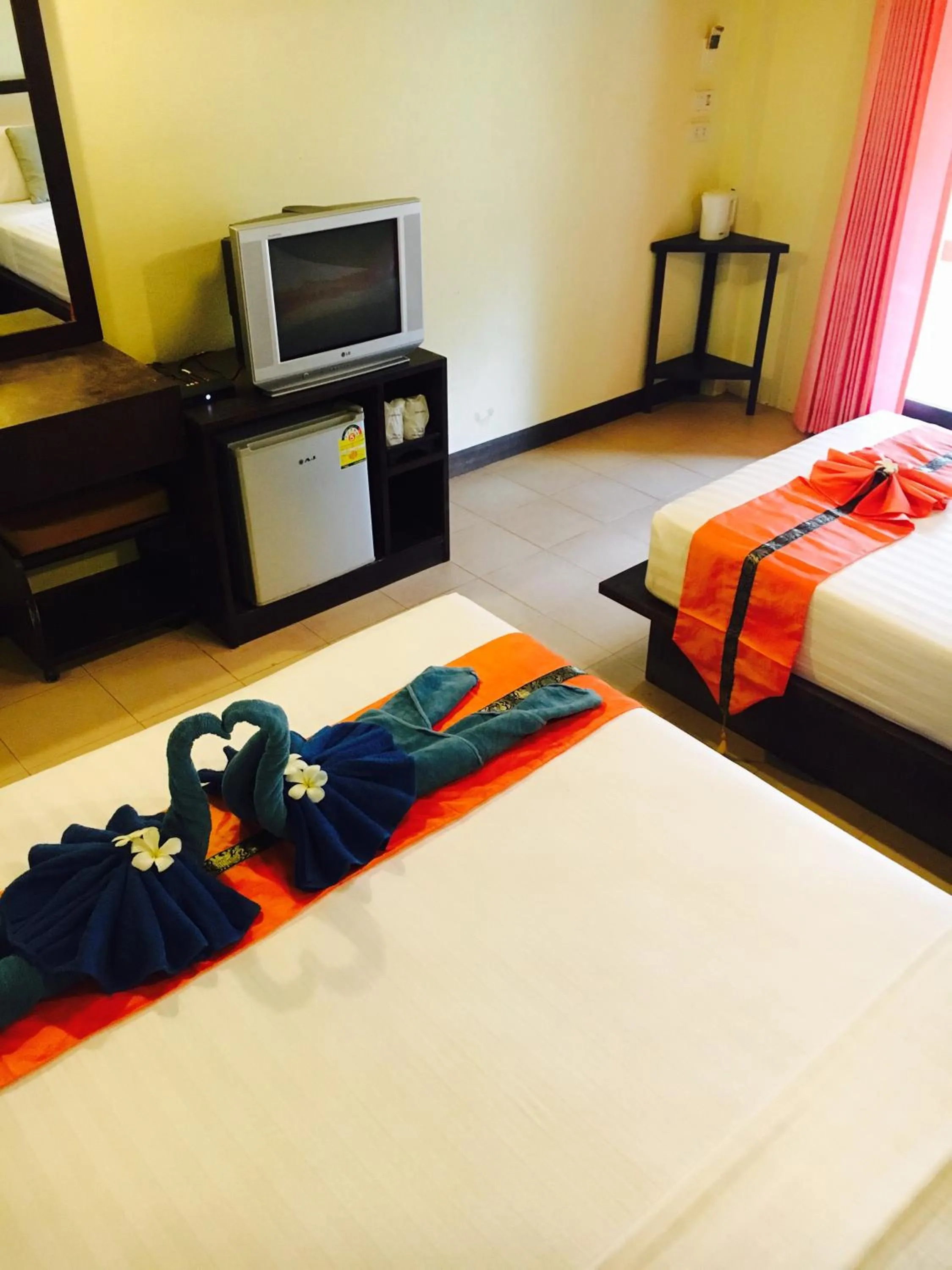 Bedroom, Bed in Lanta Paragon