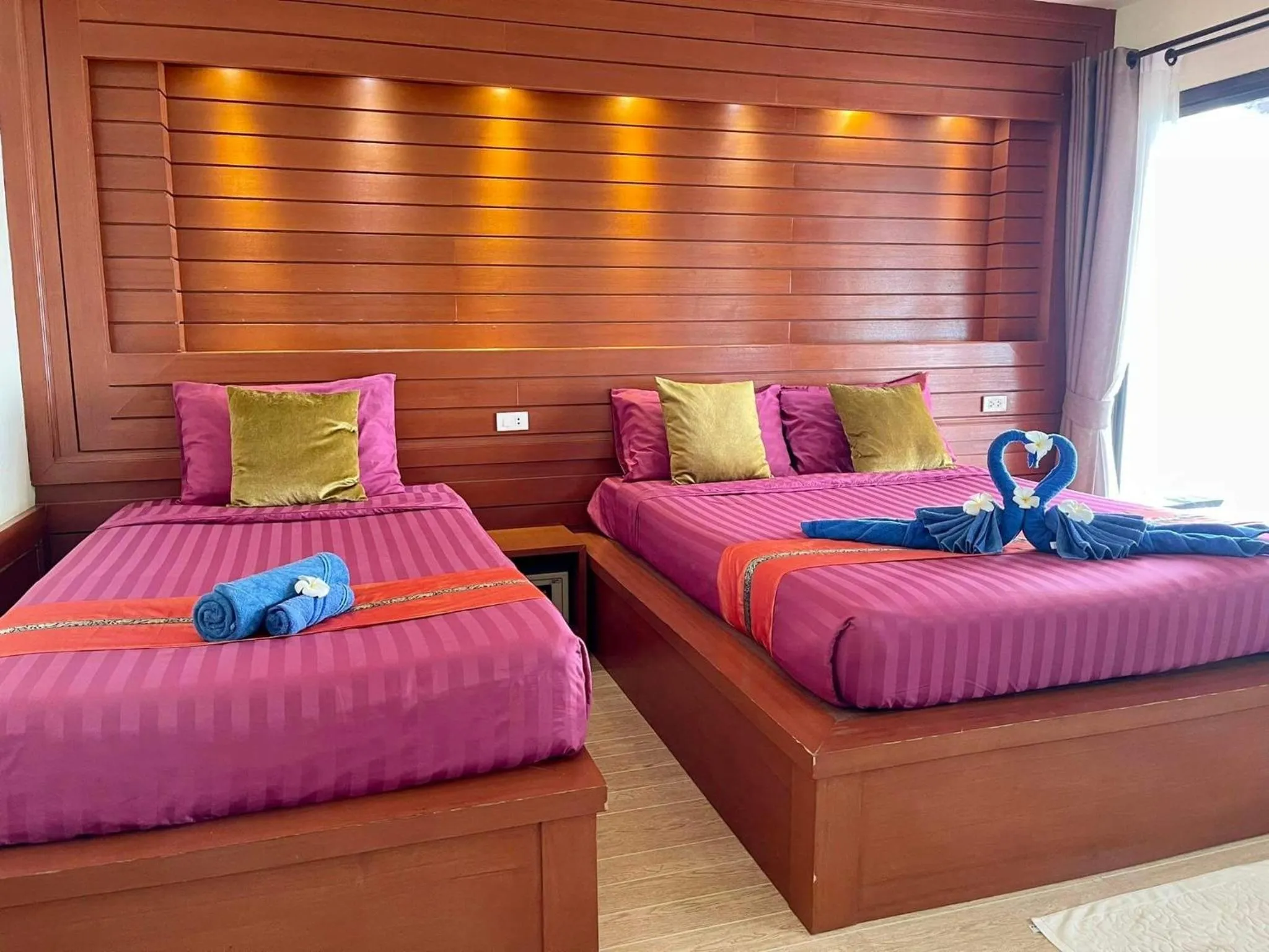 Bed in Lanta Paragon