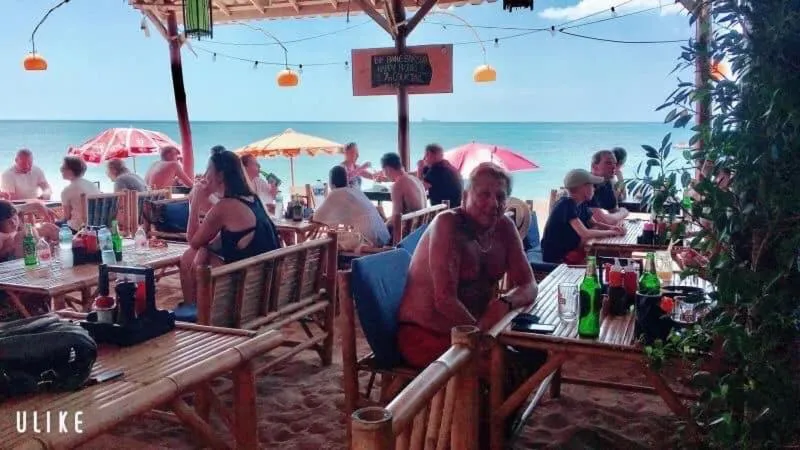 Restaurant/places to eat in Lanta Paragon